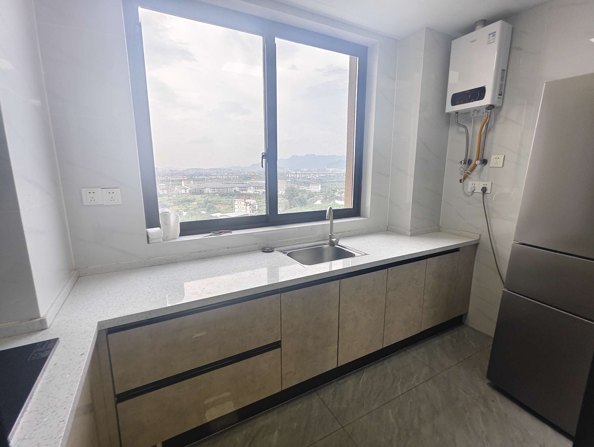 兴隆五区 4室2厅2卫