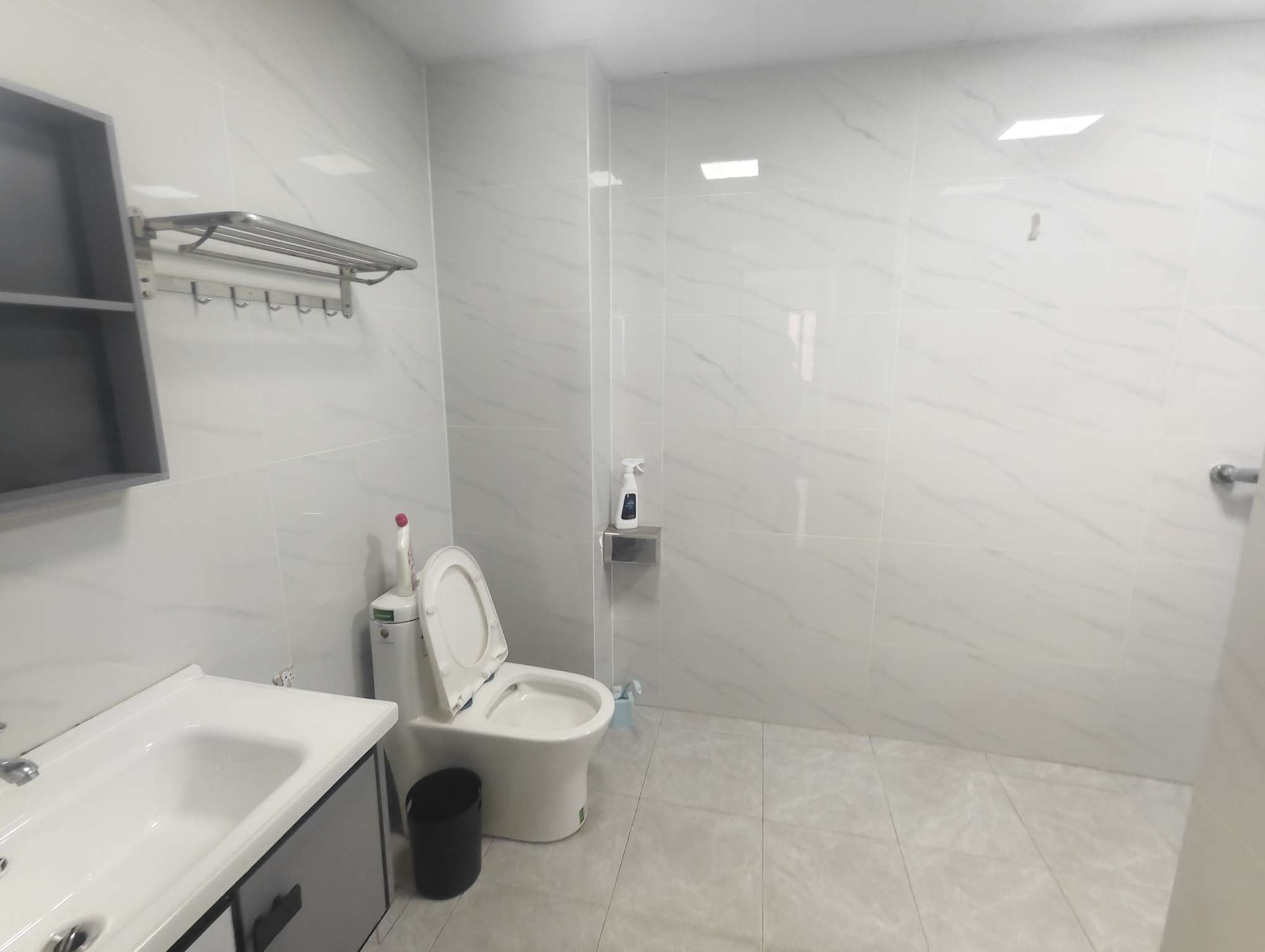 兴隆五区 4室2厅2卫