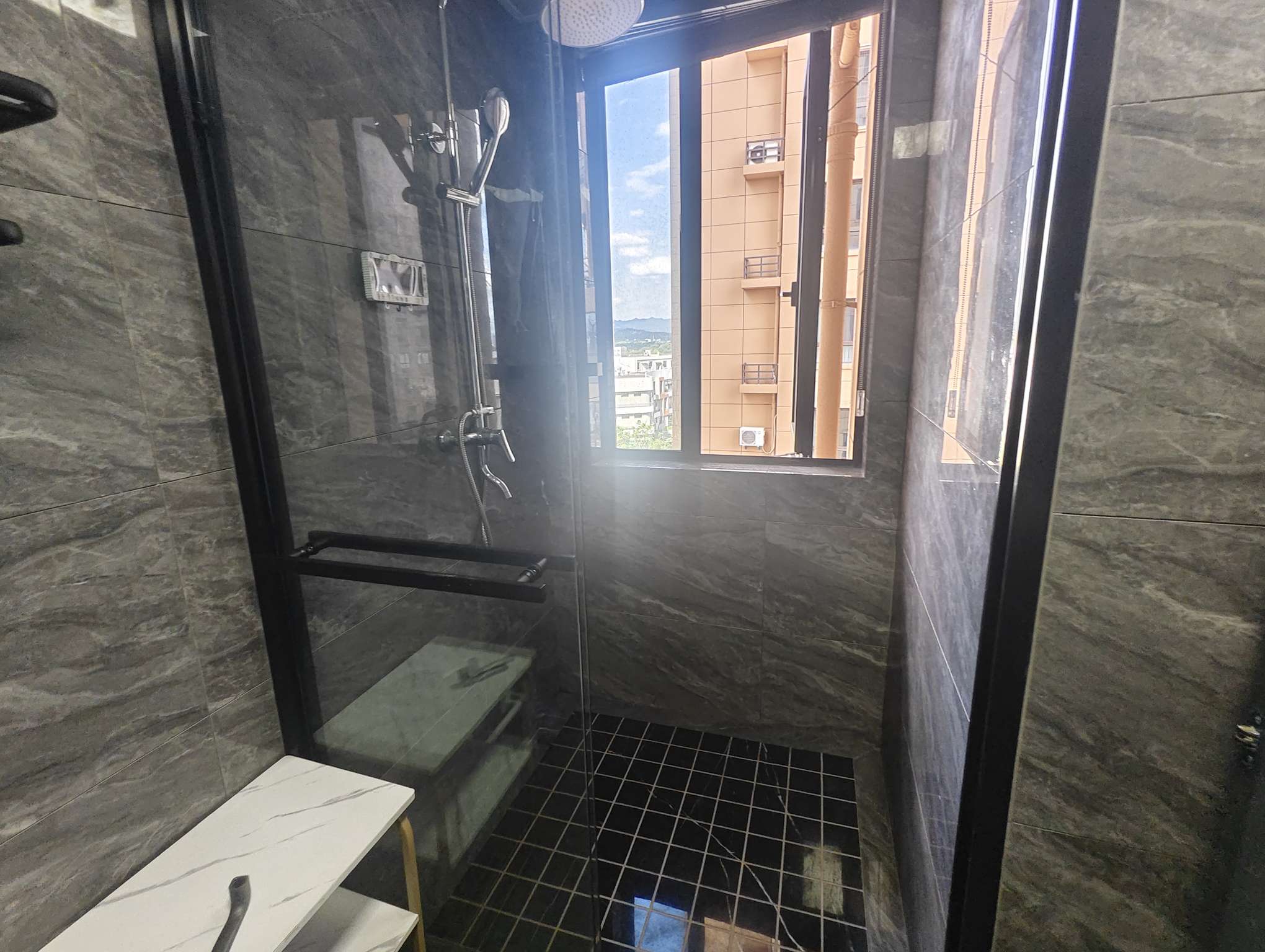 兴隆五区 3室1厅2卫