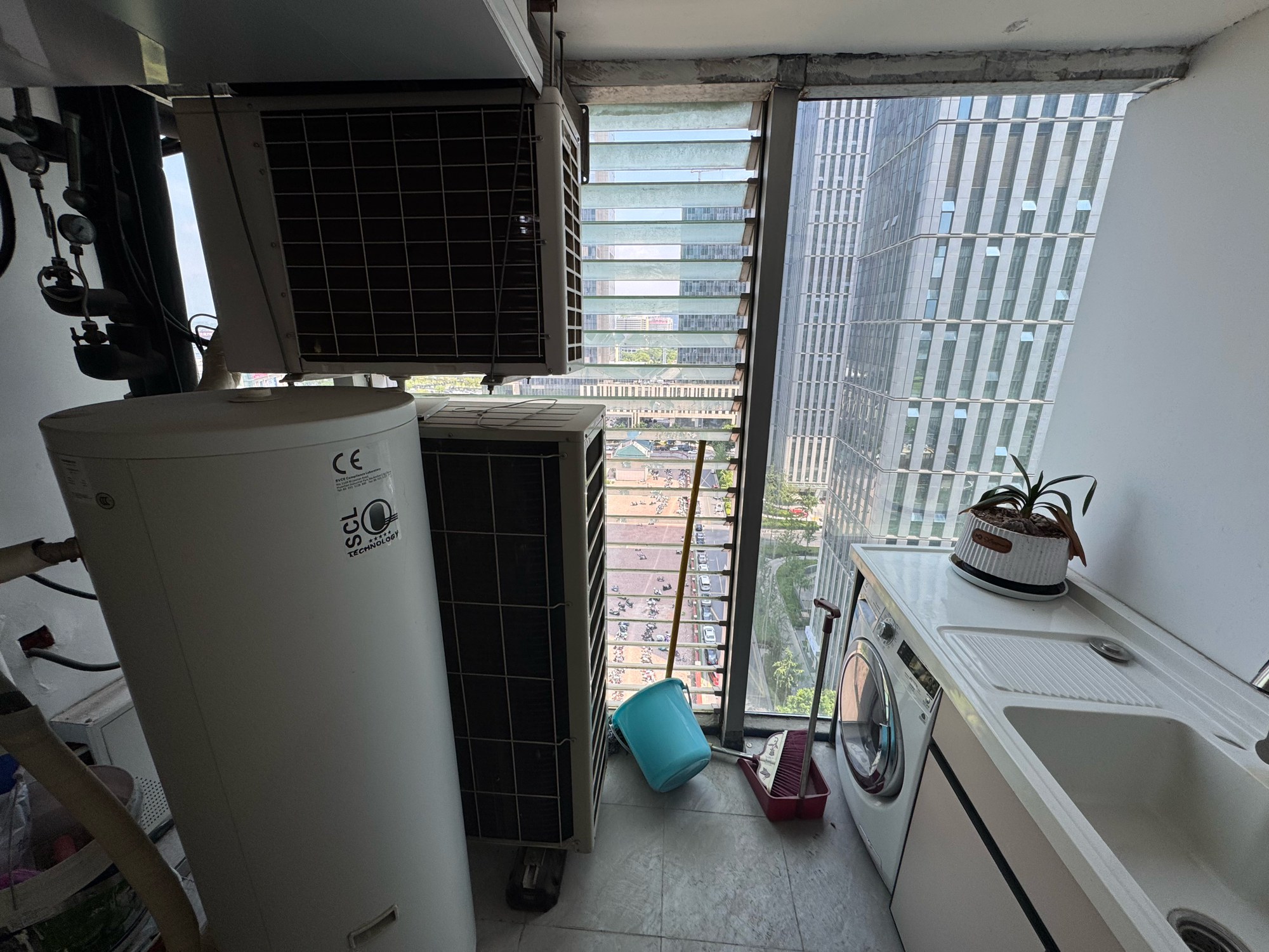 世贸中心 4室2厅3卫