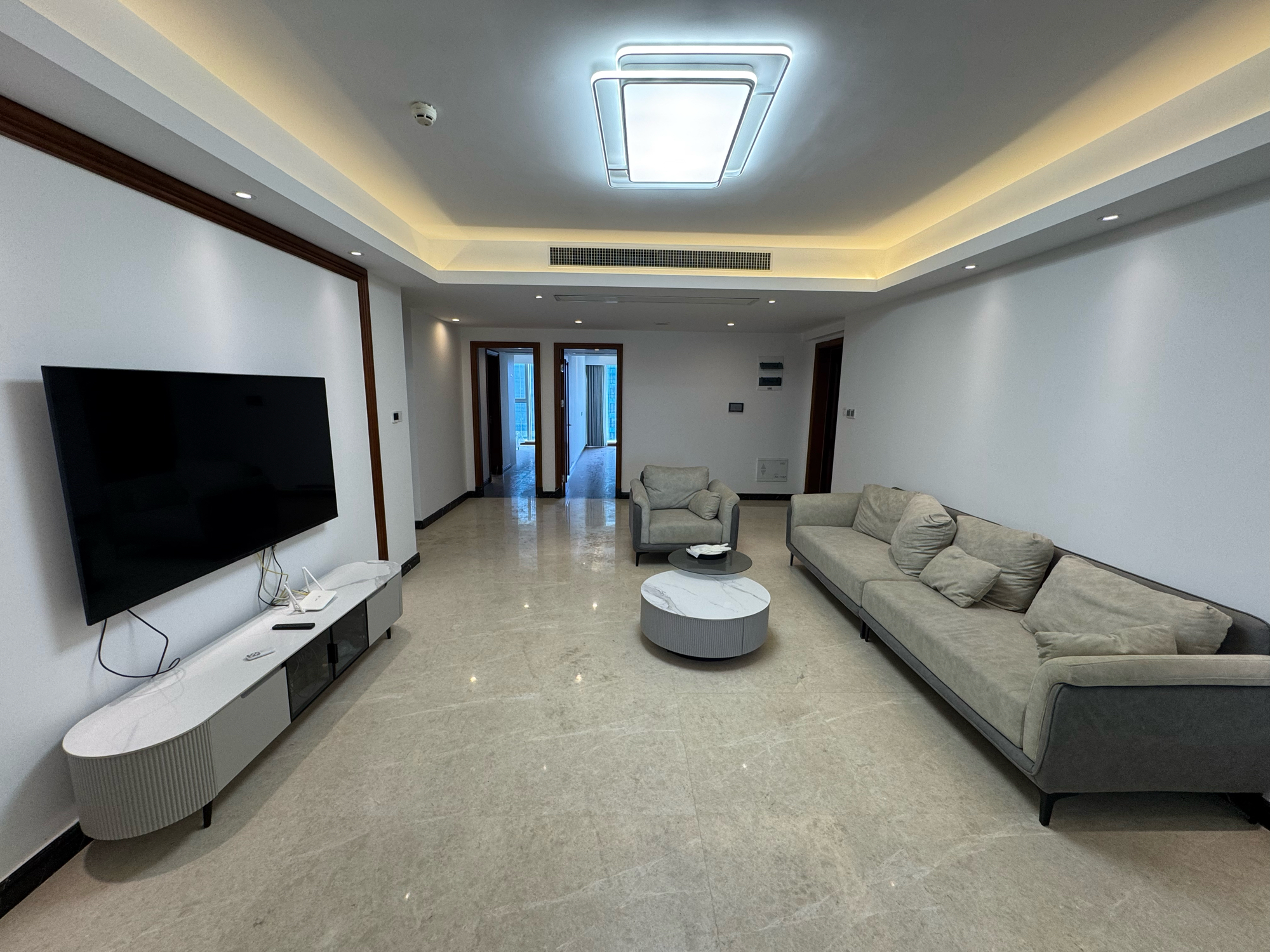 世贸中心 4室2厅3卫