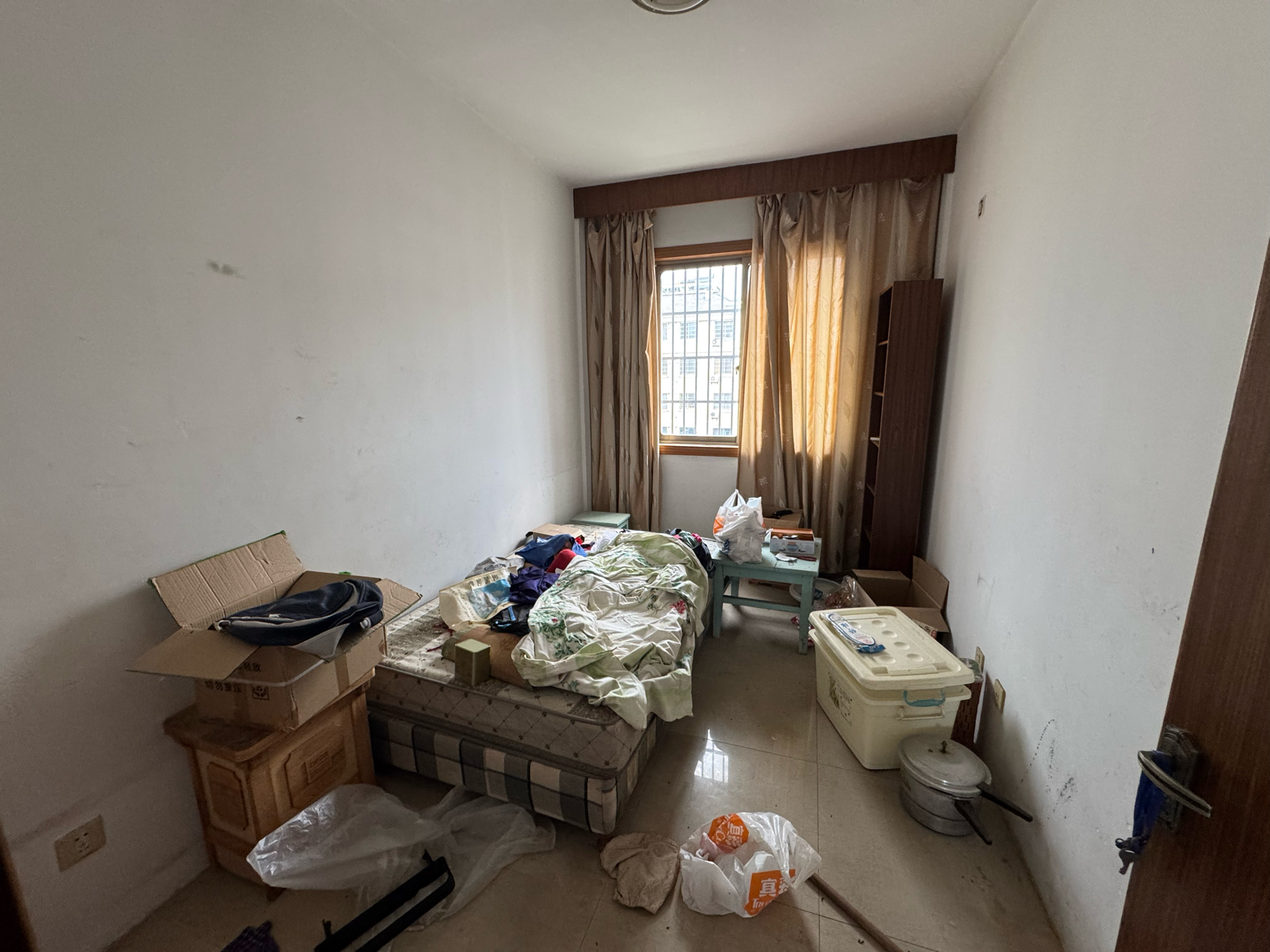 东洲花园观山苑 3室2厅2卫