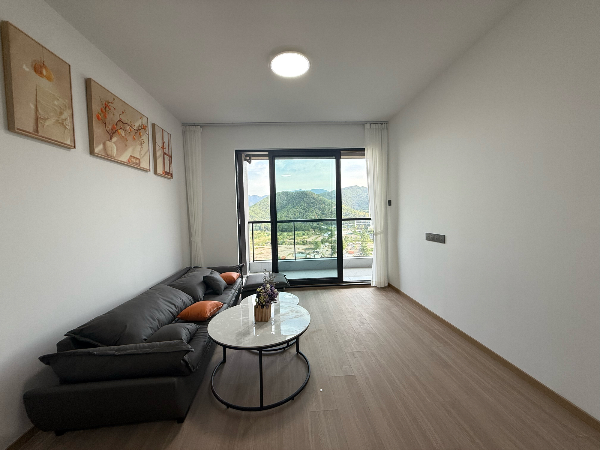 /zufang/Detail/27441