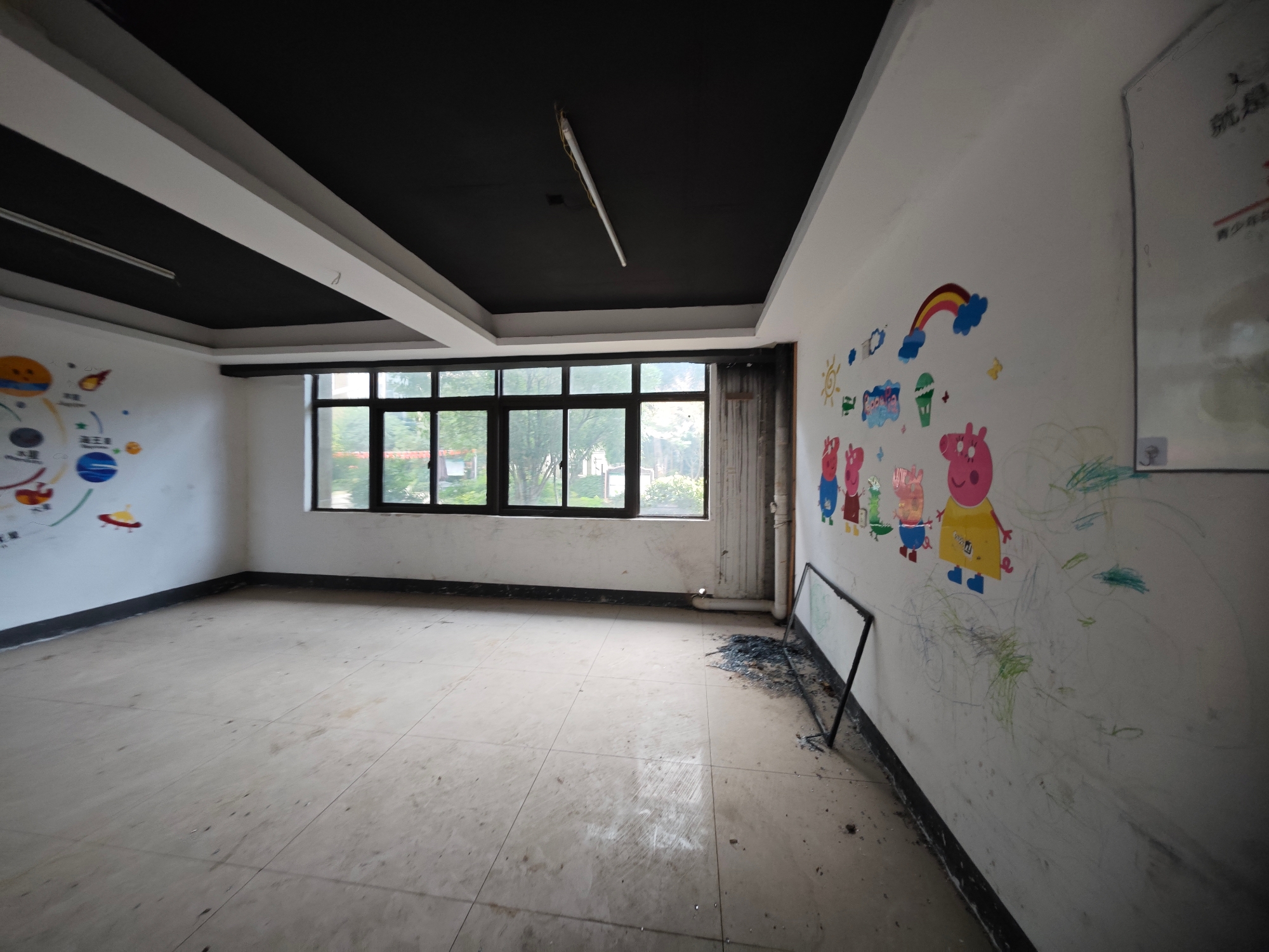 梅湖国际公馆 0室0厅0卫