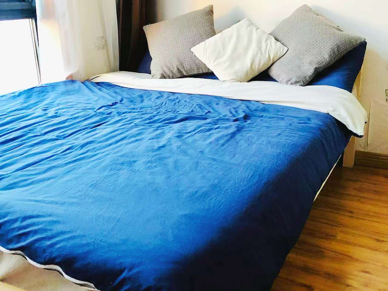 嘉禾广场 3室2厅1卫