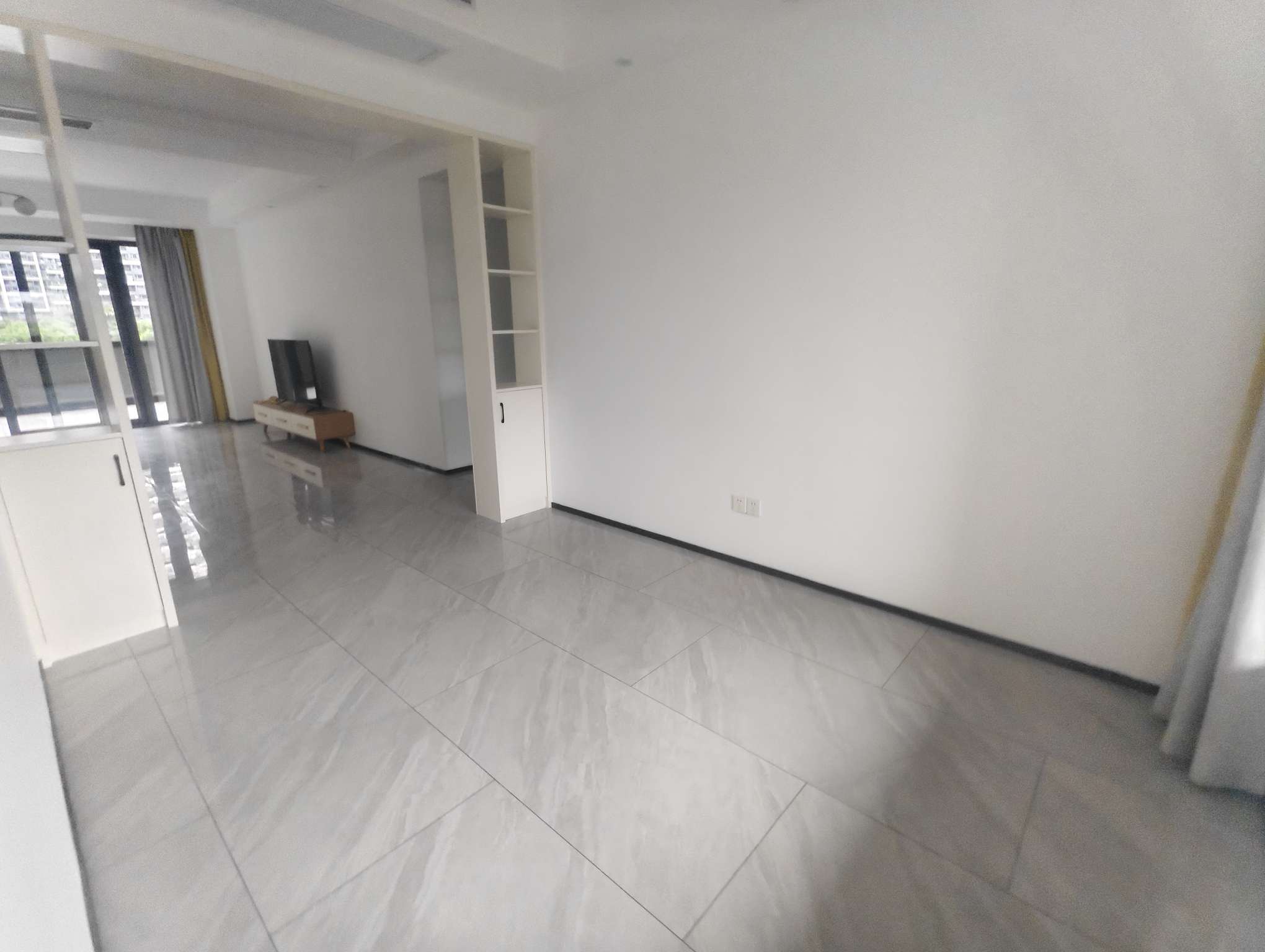 荷塘月色 3室2厅2卫