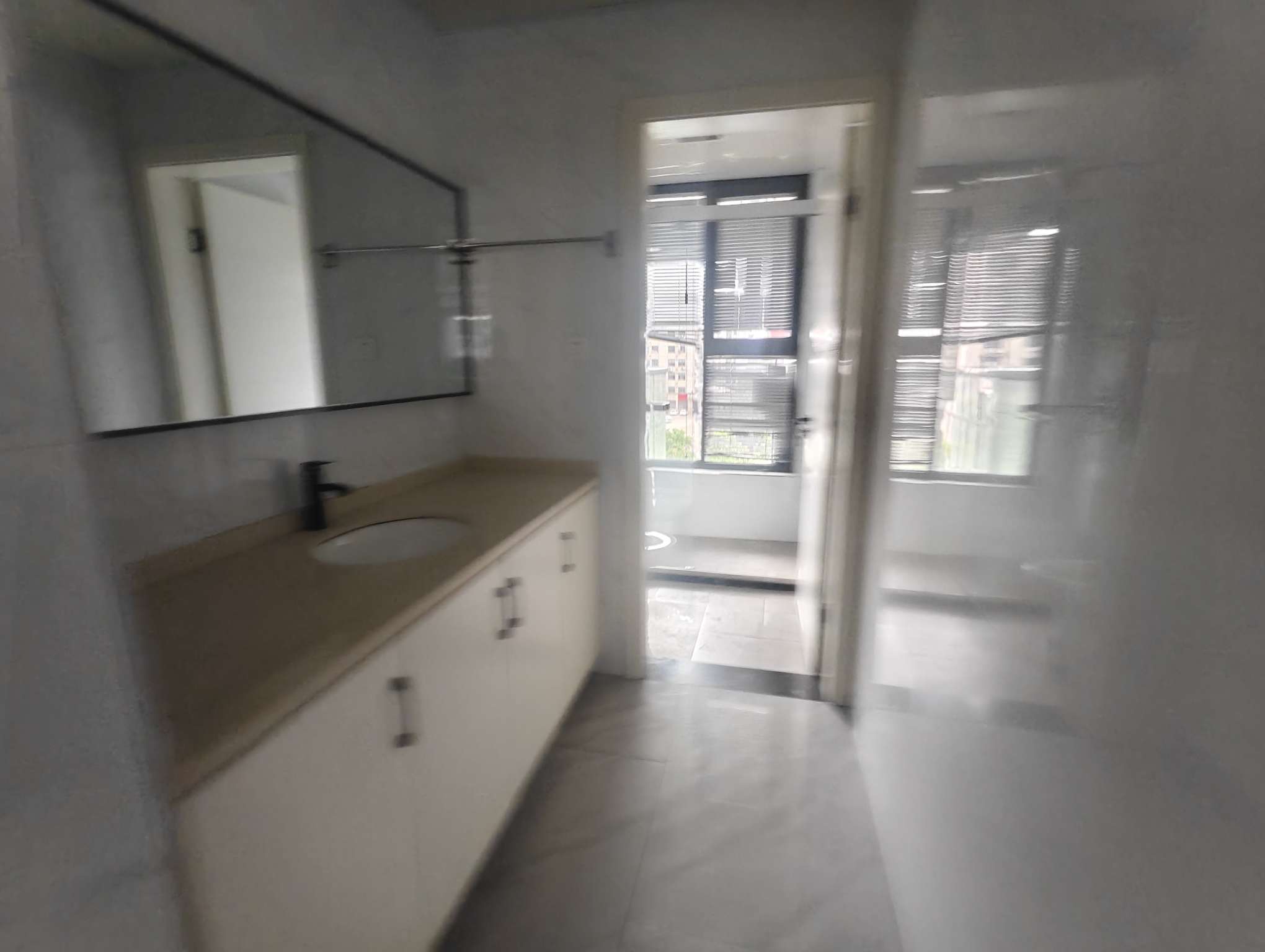 荷塘月色 3室2厅2卫