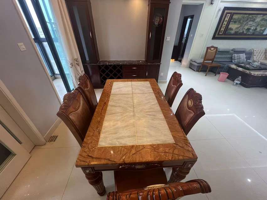 荷塘雅居 3室2厅1卫