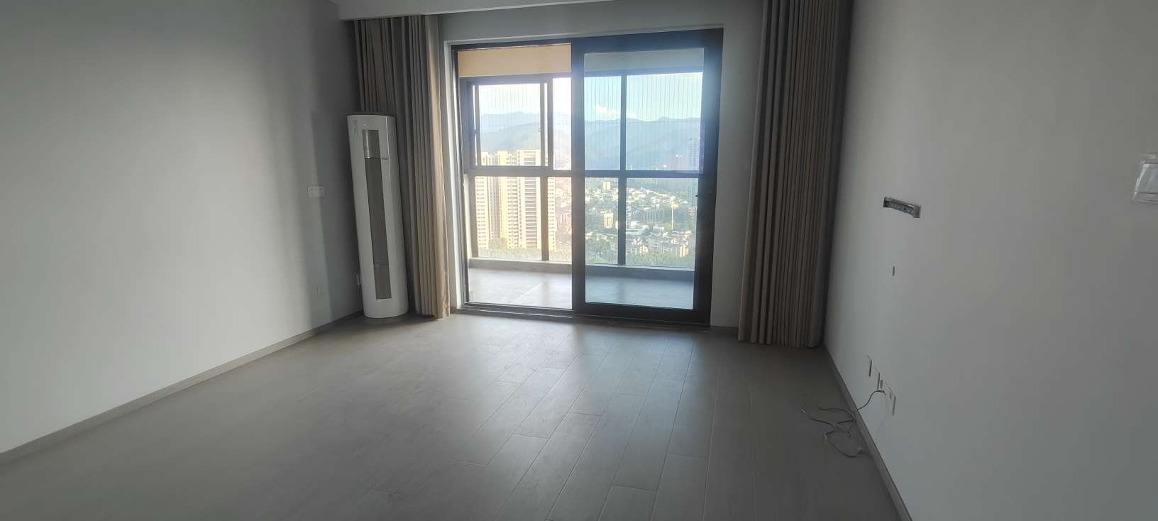 新城吾悦广场 3室2厅2卫