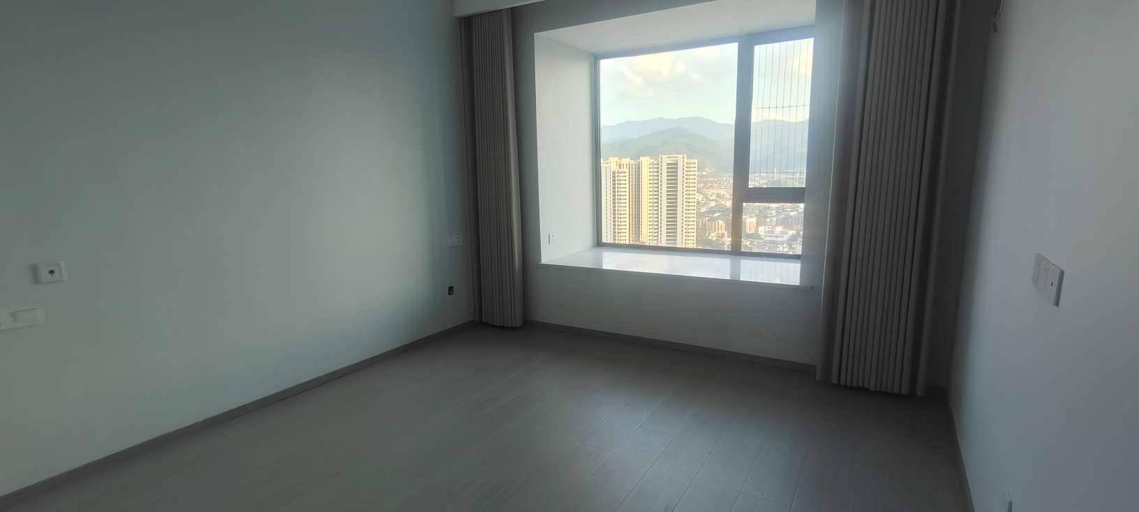 新城吾悦广场 3室2厅2卫