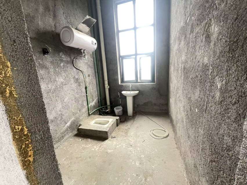 紫荆庄园三期 3室2厅2卫