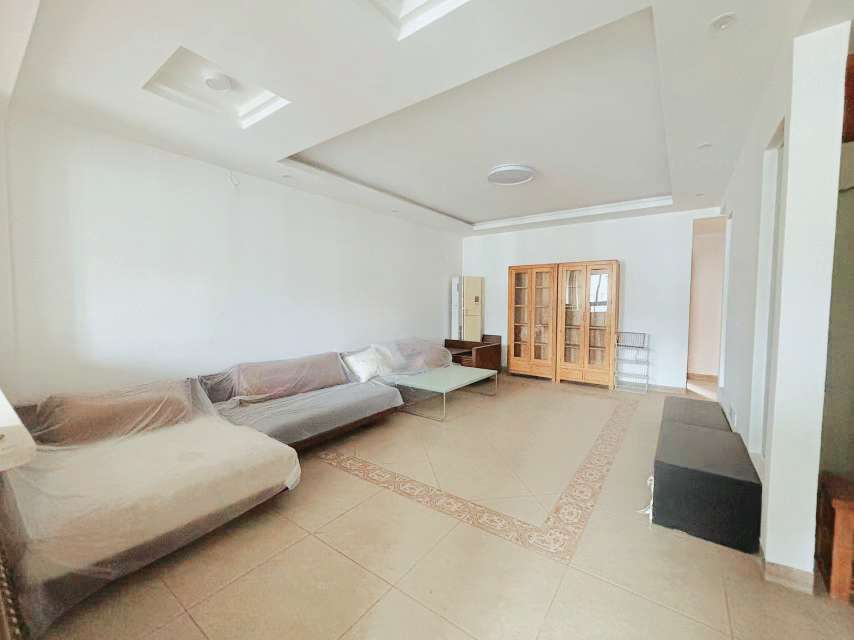 城市花园(套房) 4室2厅2卫