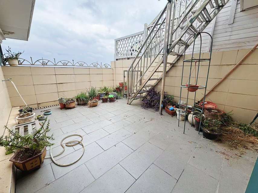 城市花园(套房) 4室2厅2卫