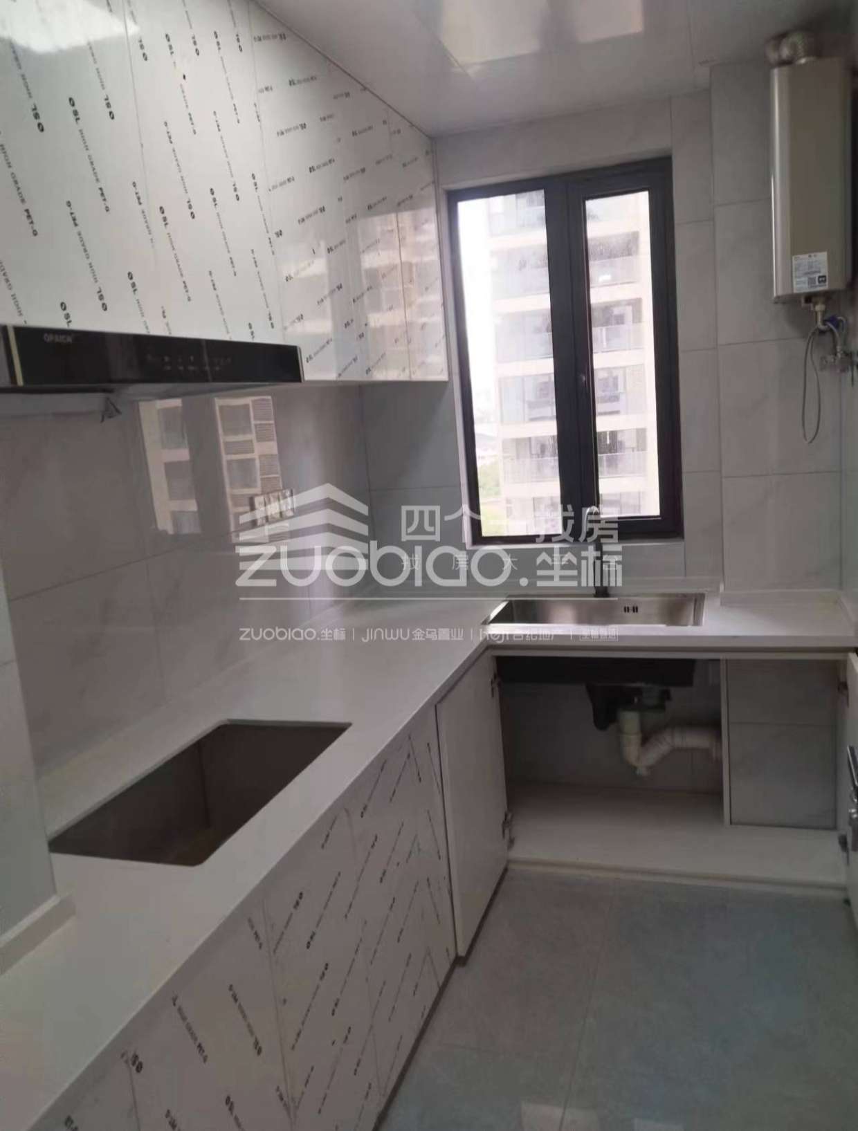 江锦花园 4室2厅2卫