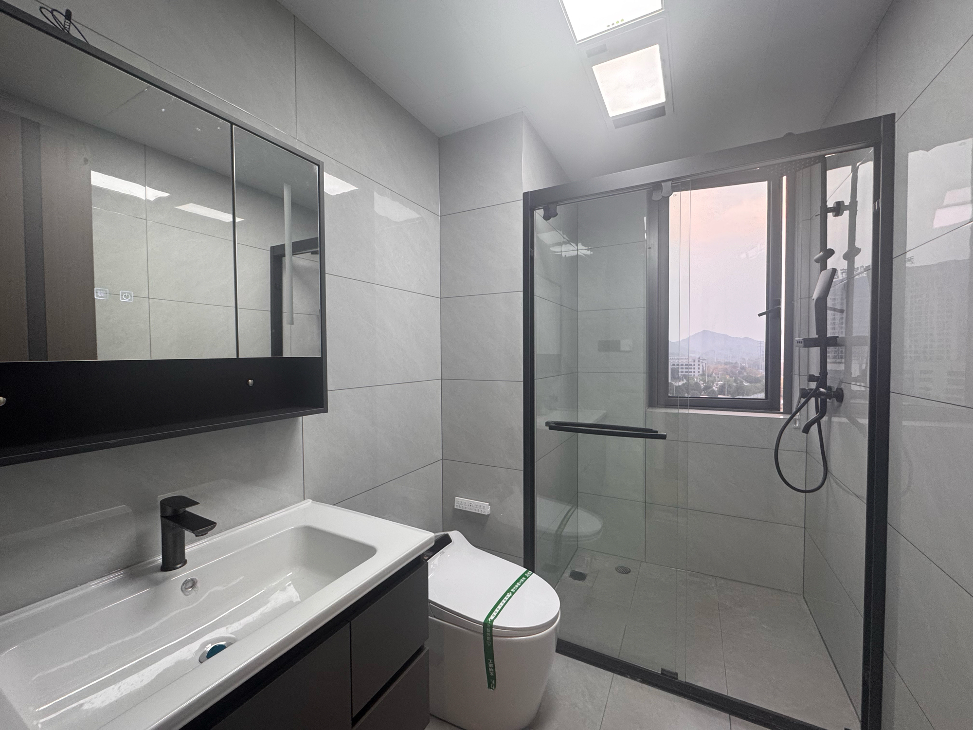 绿城桃花源 4室2厅2卫