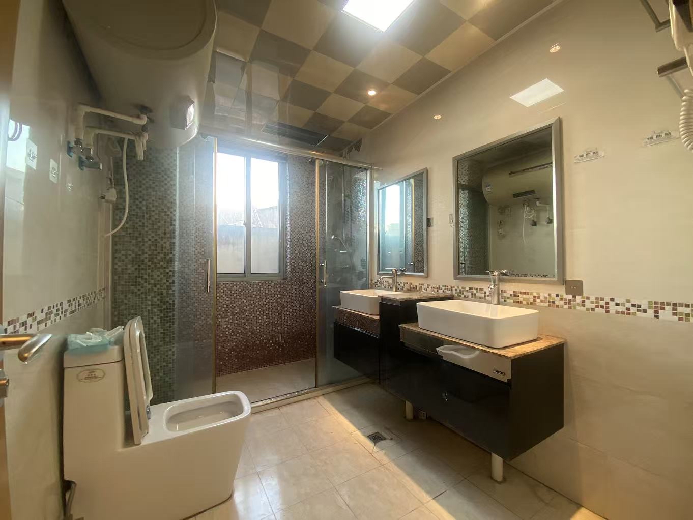 银河湾 3室2厅2卫