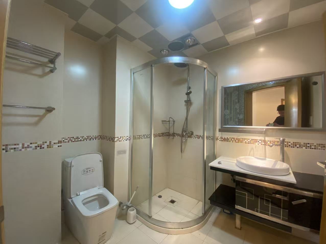 银河湾 3室2厅2卫