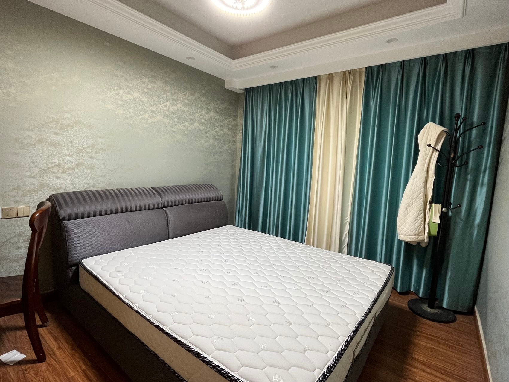 香溪裕园 4室2厅2卫