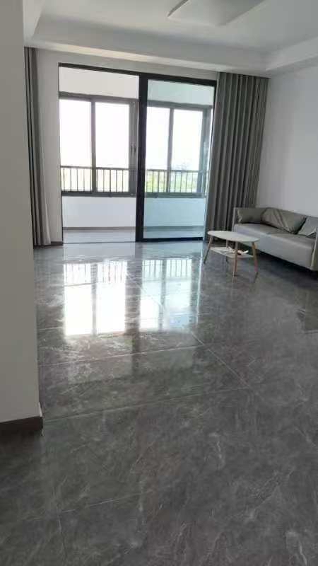 龙海家园东区 3室2厅2卫