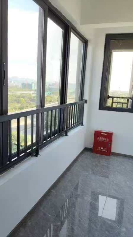 龙海家园东区 3室2厅2卫