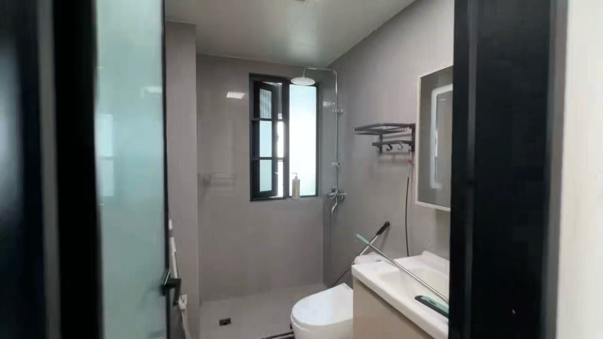 江锦花园 2室1厅2卫