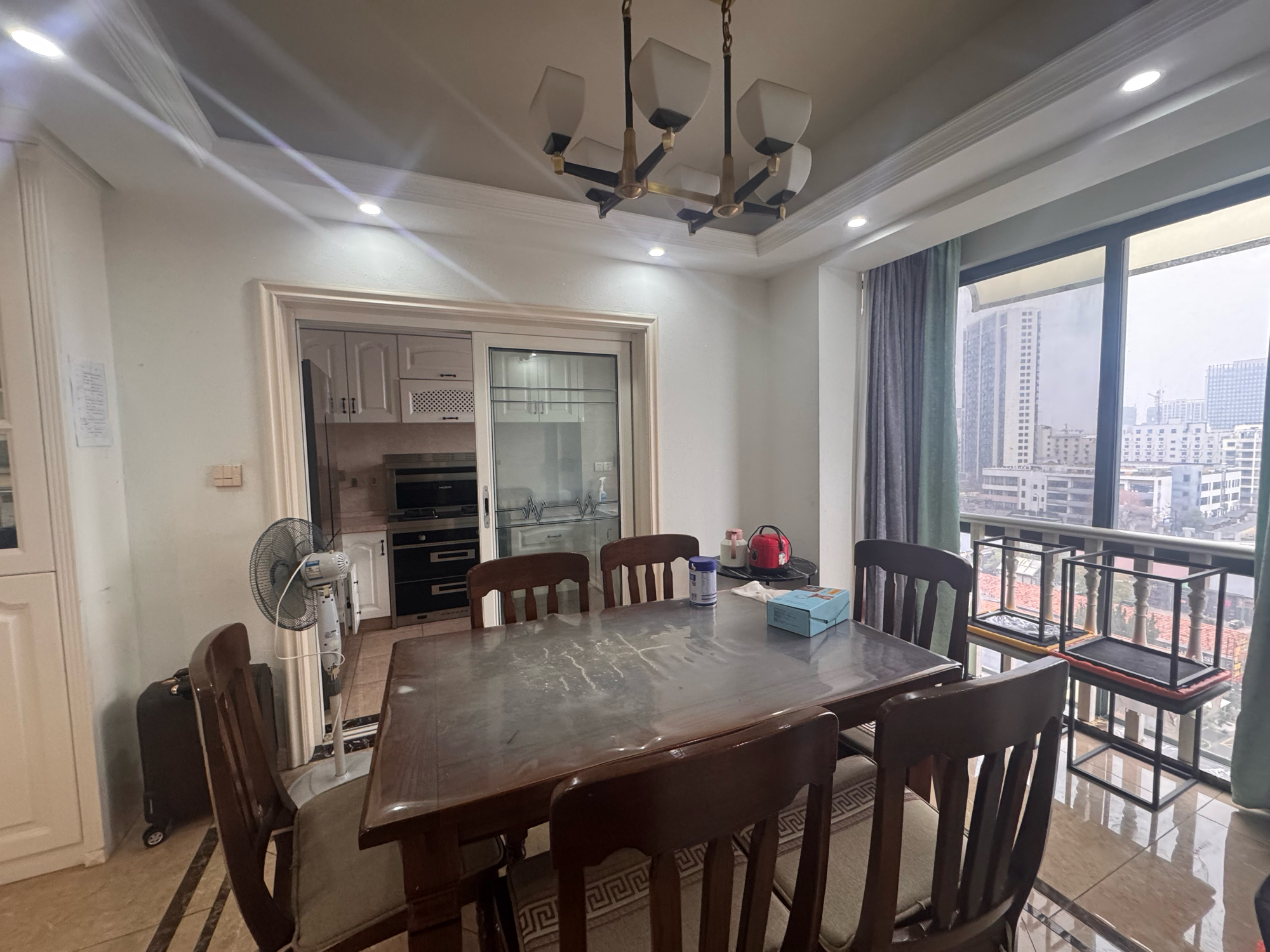 大都置业 4室2厅2卫