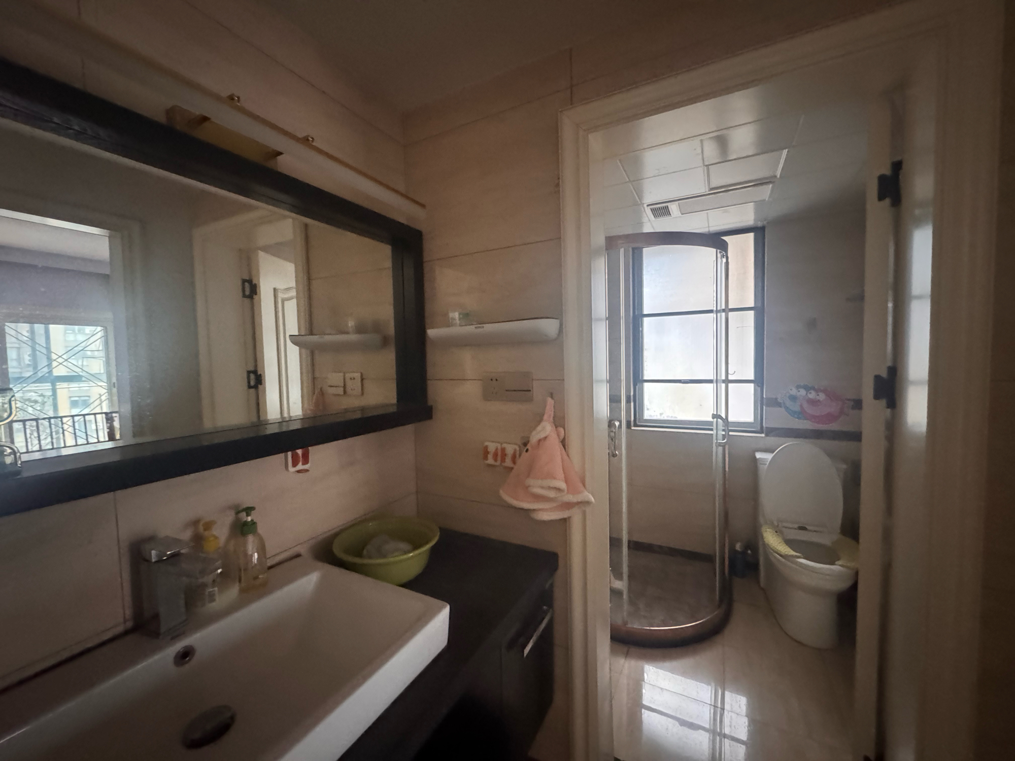 大都置业 4室2厅2卫