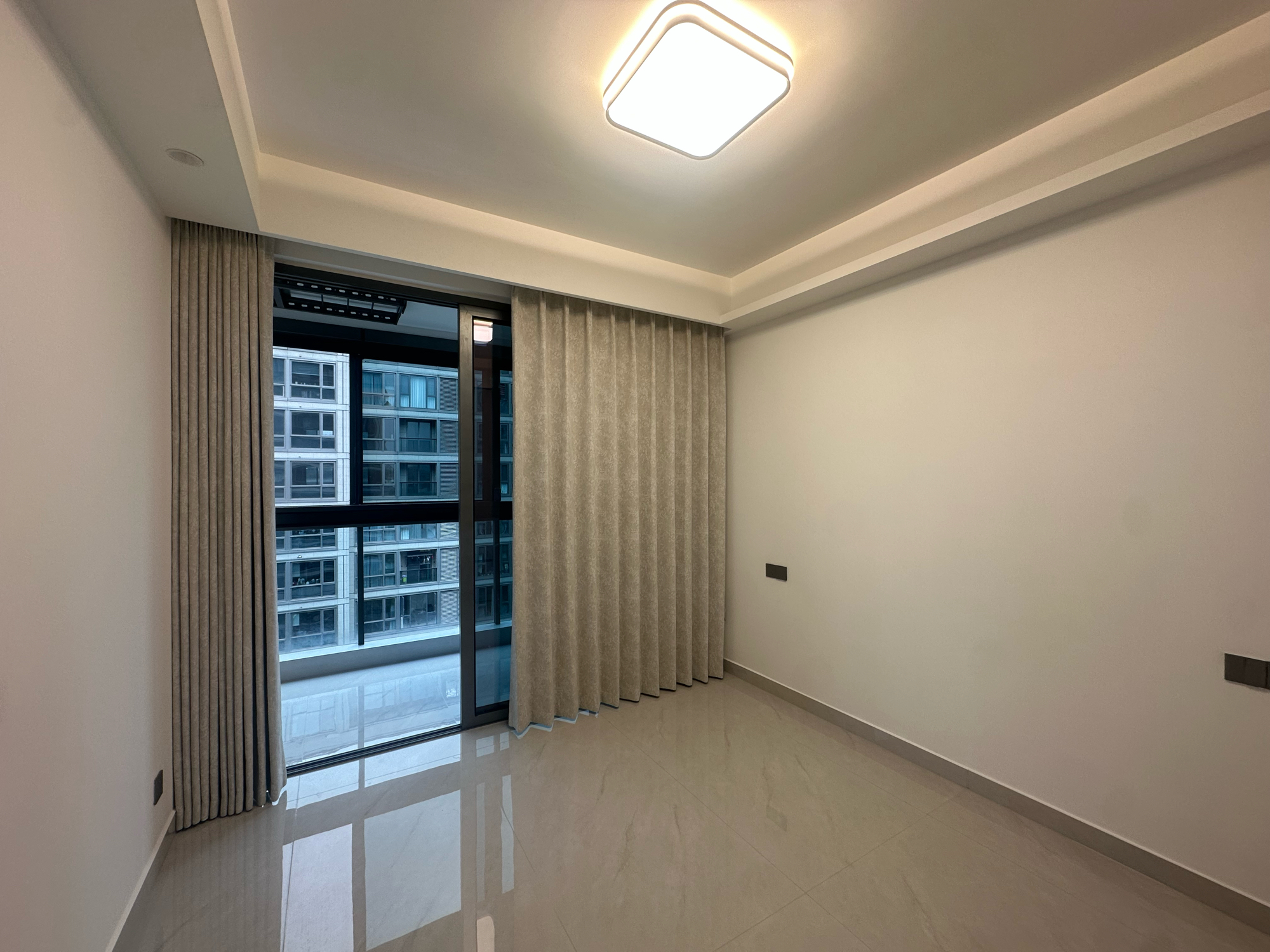 绿城桃花源 3室2厅2卫