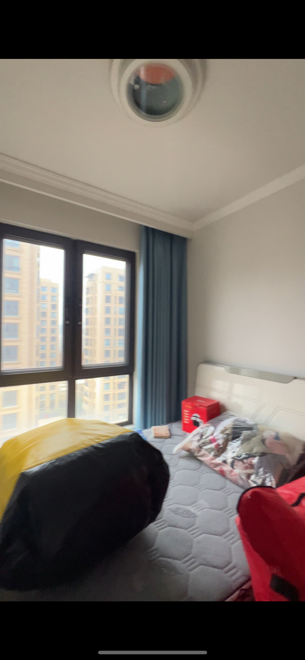 群英三区 3室2厅2卫