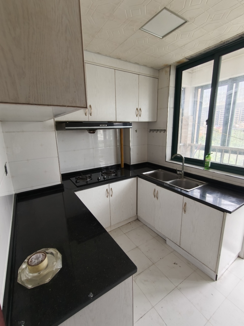 解放新苑 3室2厅2卫