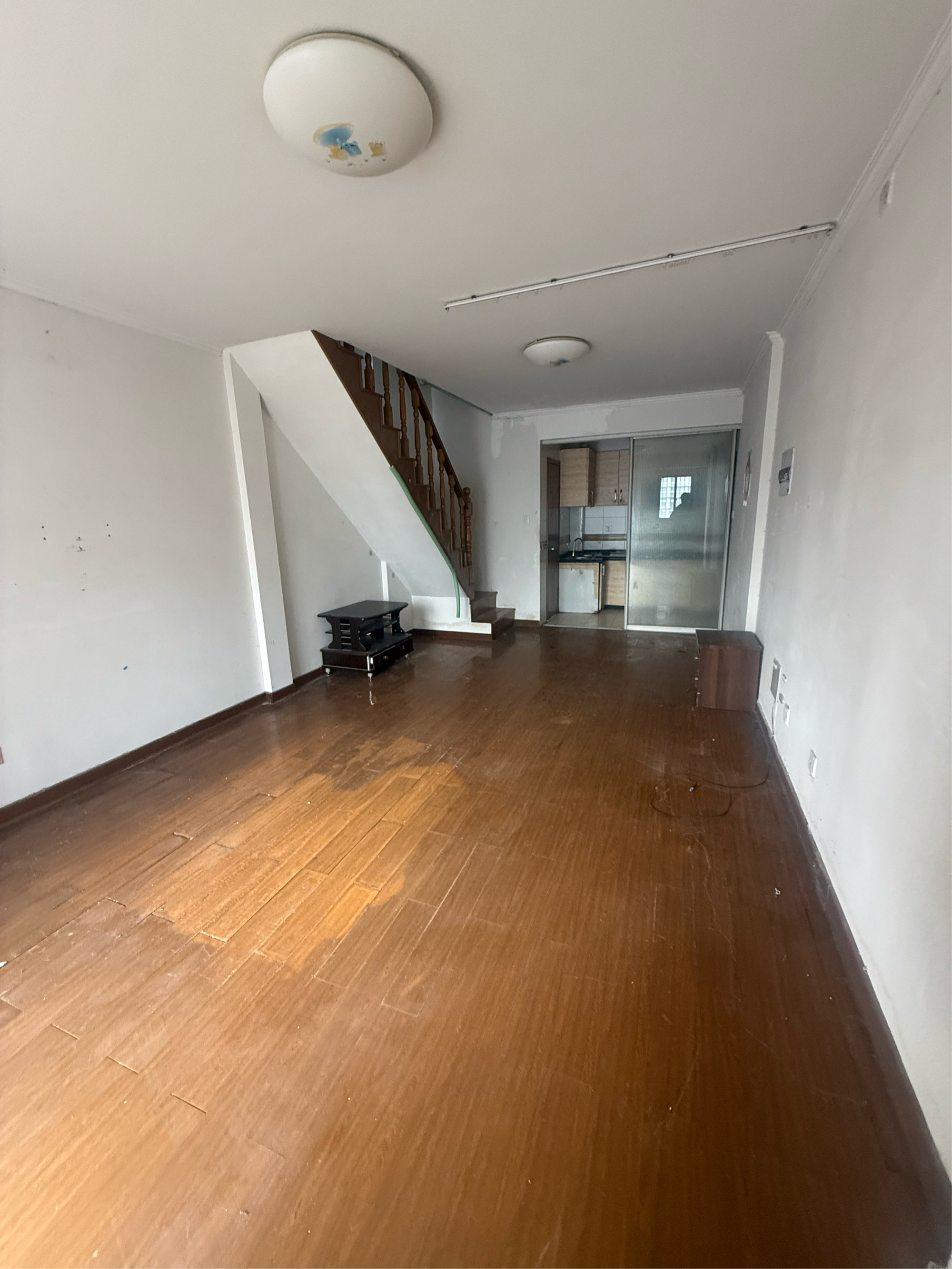 现代公寓 2室1厅1卫