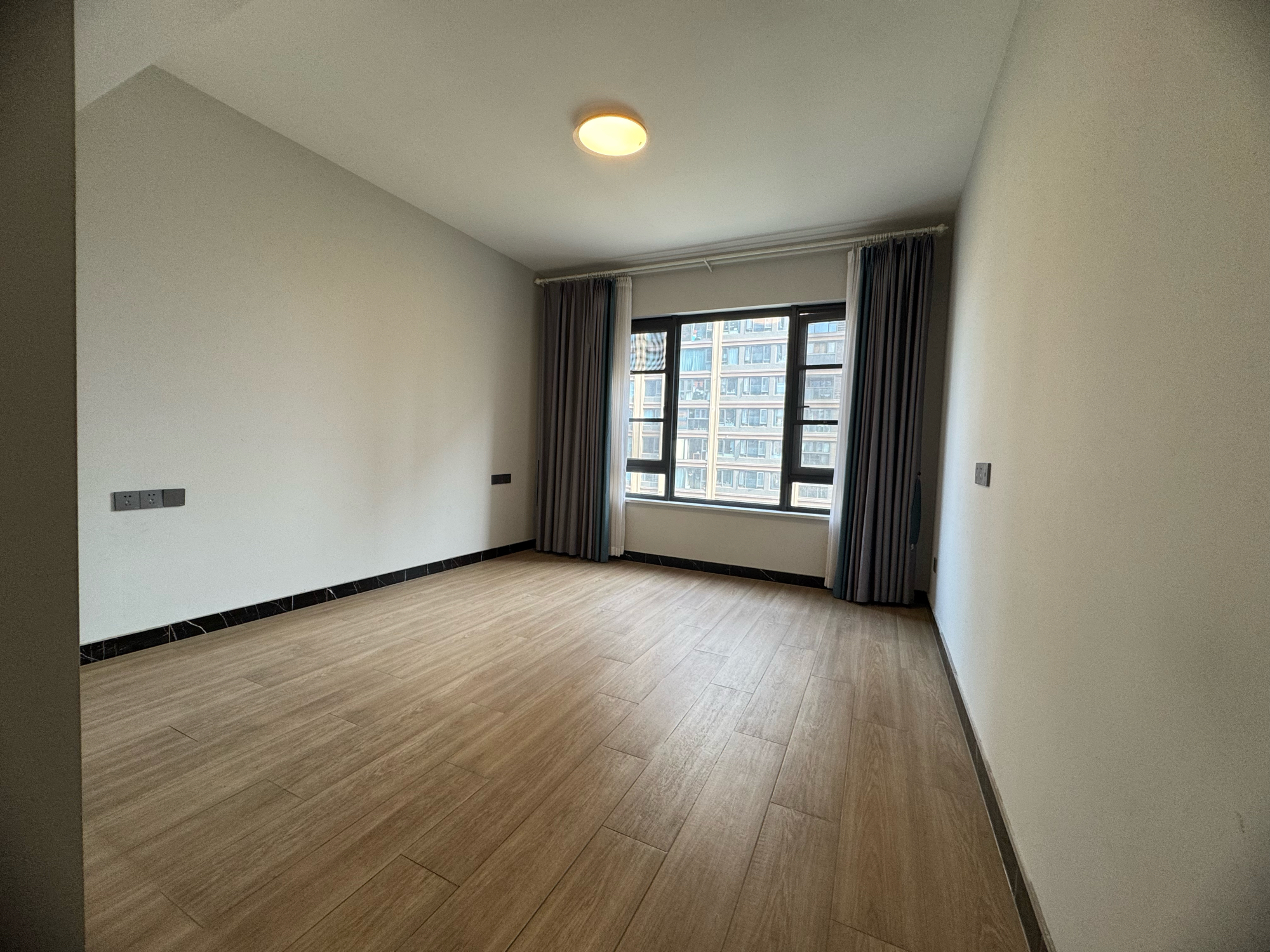 望江府 4室2厅2卫