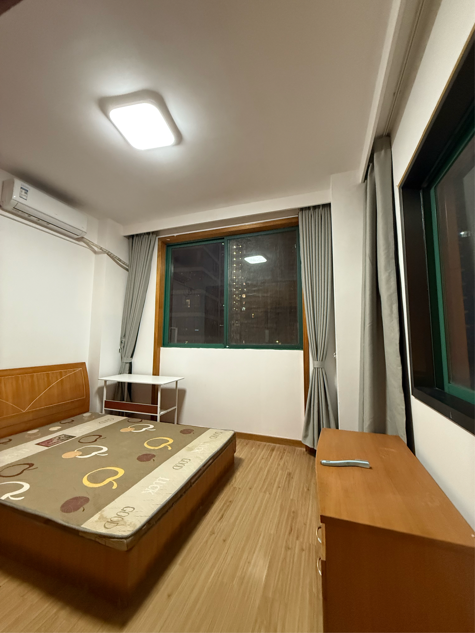 现代公寓 2室1厅1卫