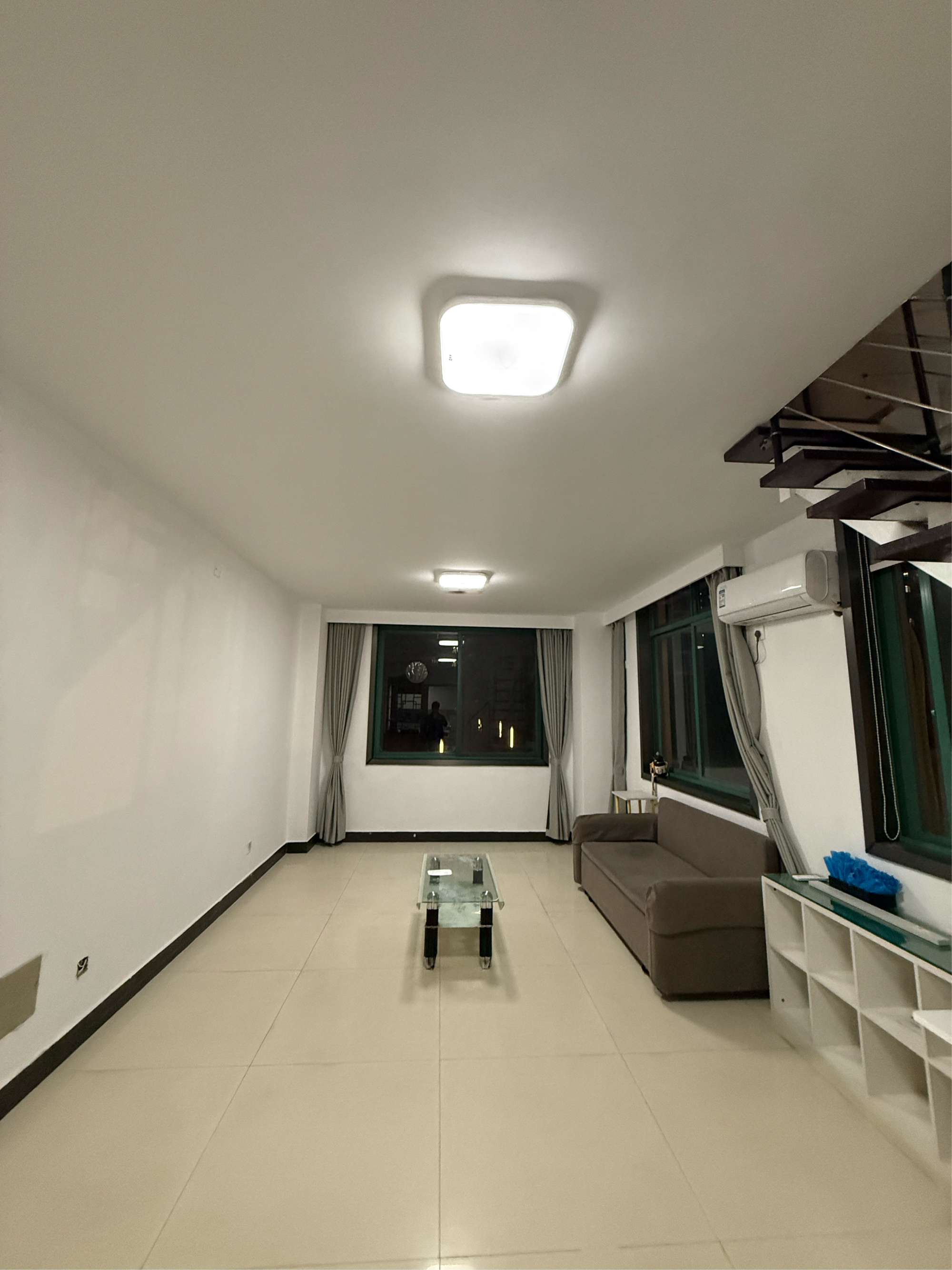 现代公寓 2室1厅1卫