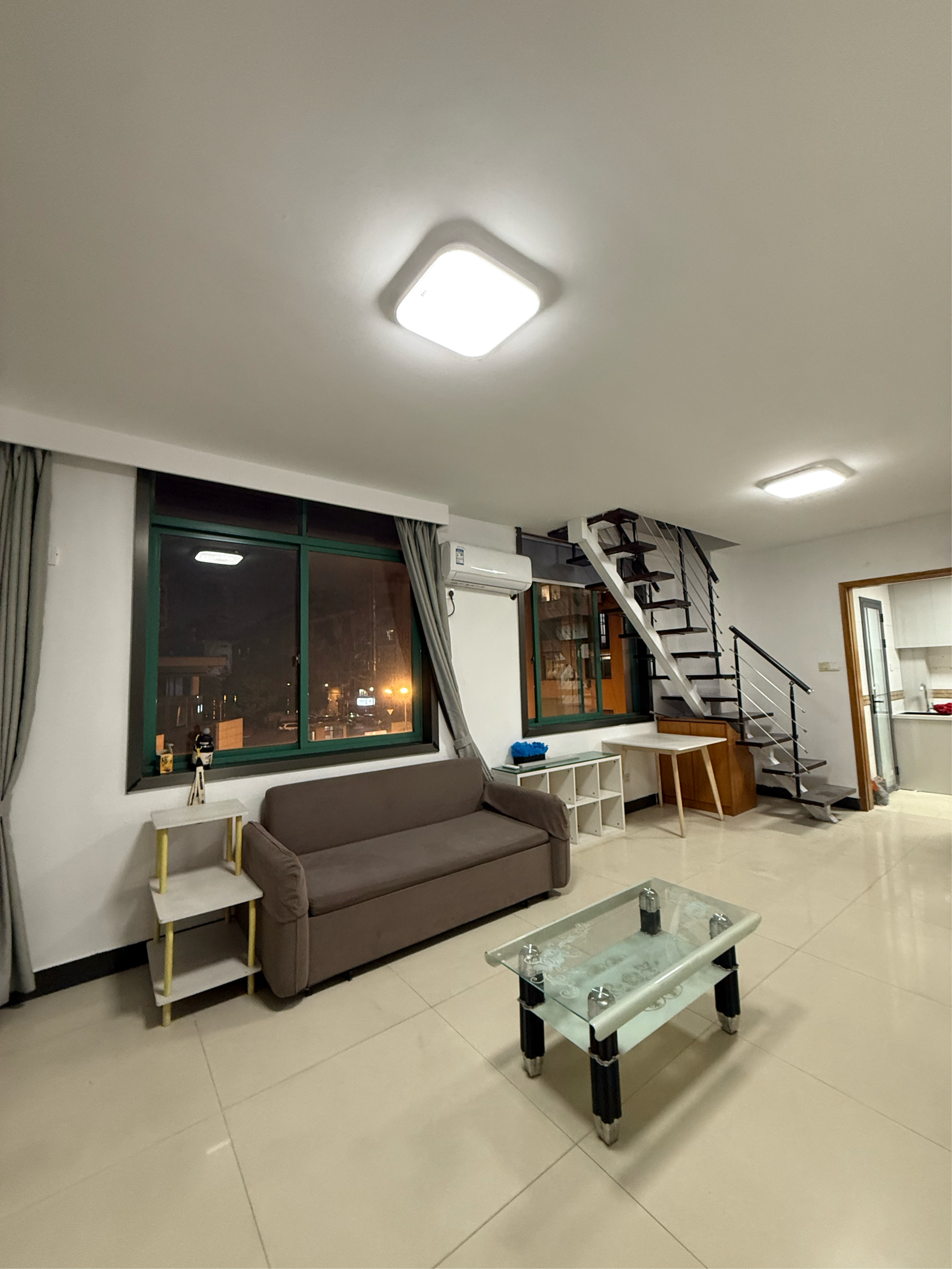 现代公寓 2室1厅1卫