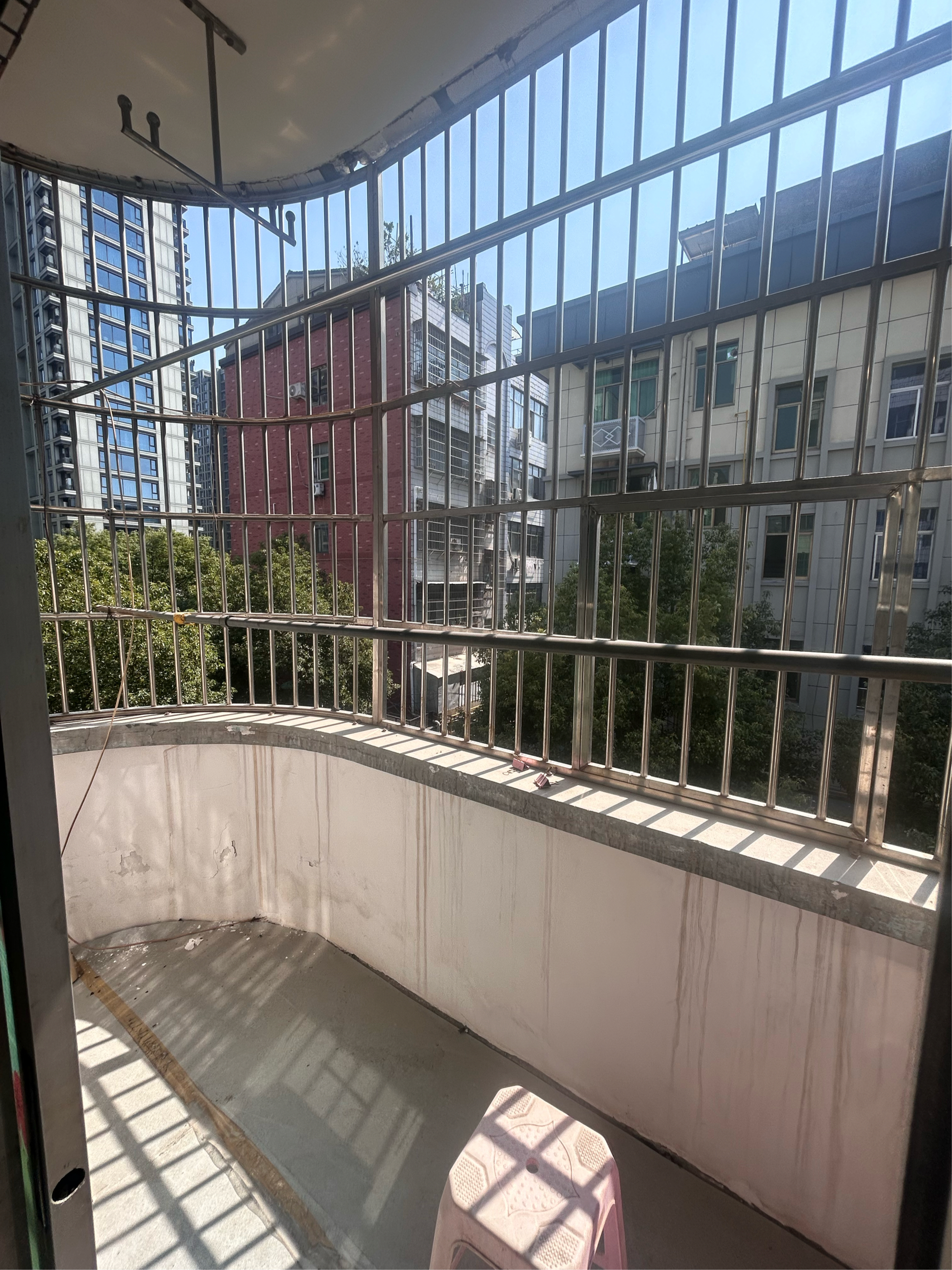 鹏城小区 3室1厅1卫