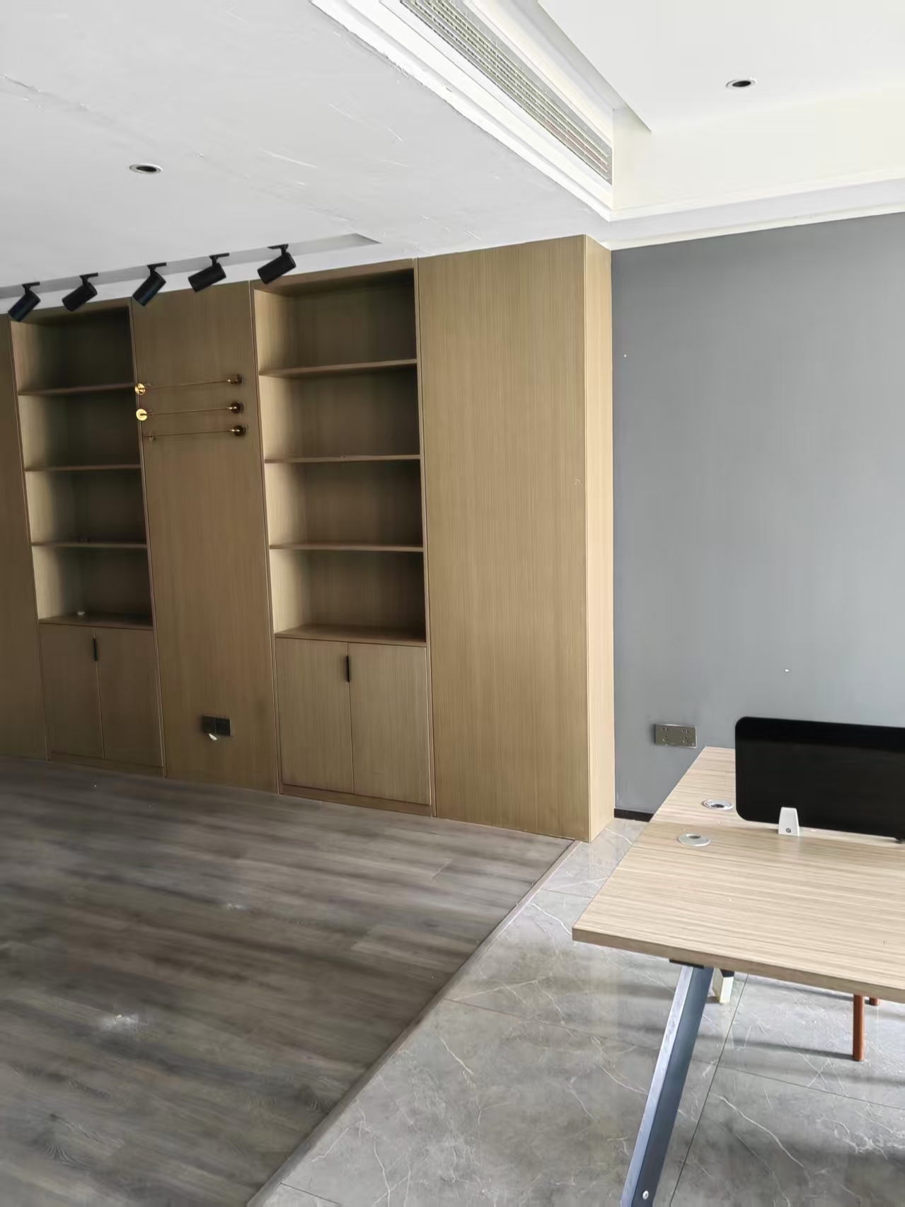 望道金街 3室1厅1卫