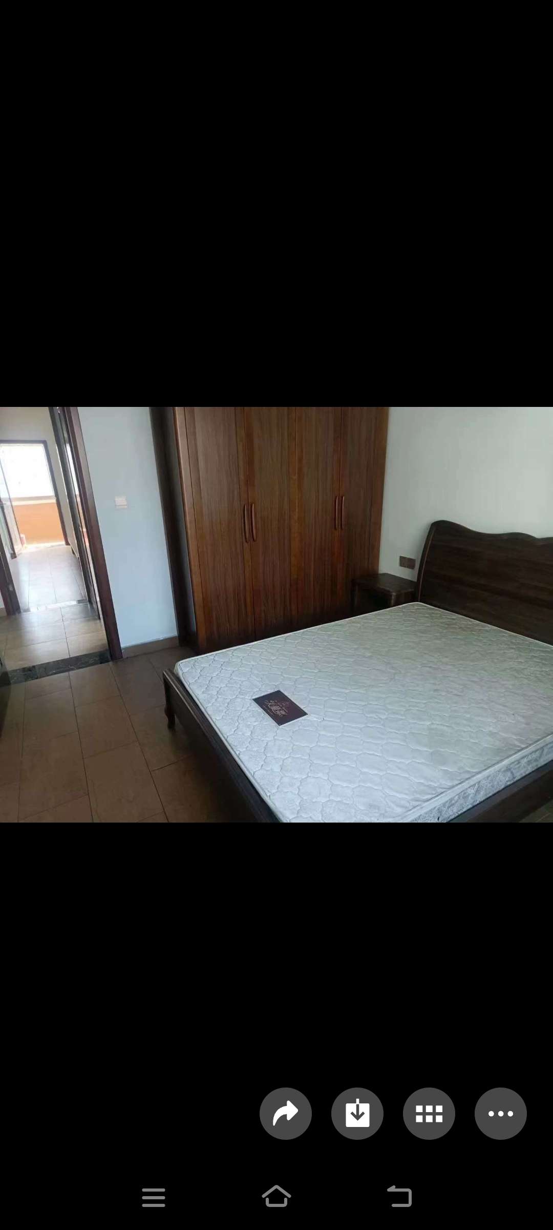 香山小区 3室2厅2卫