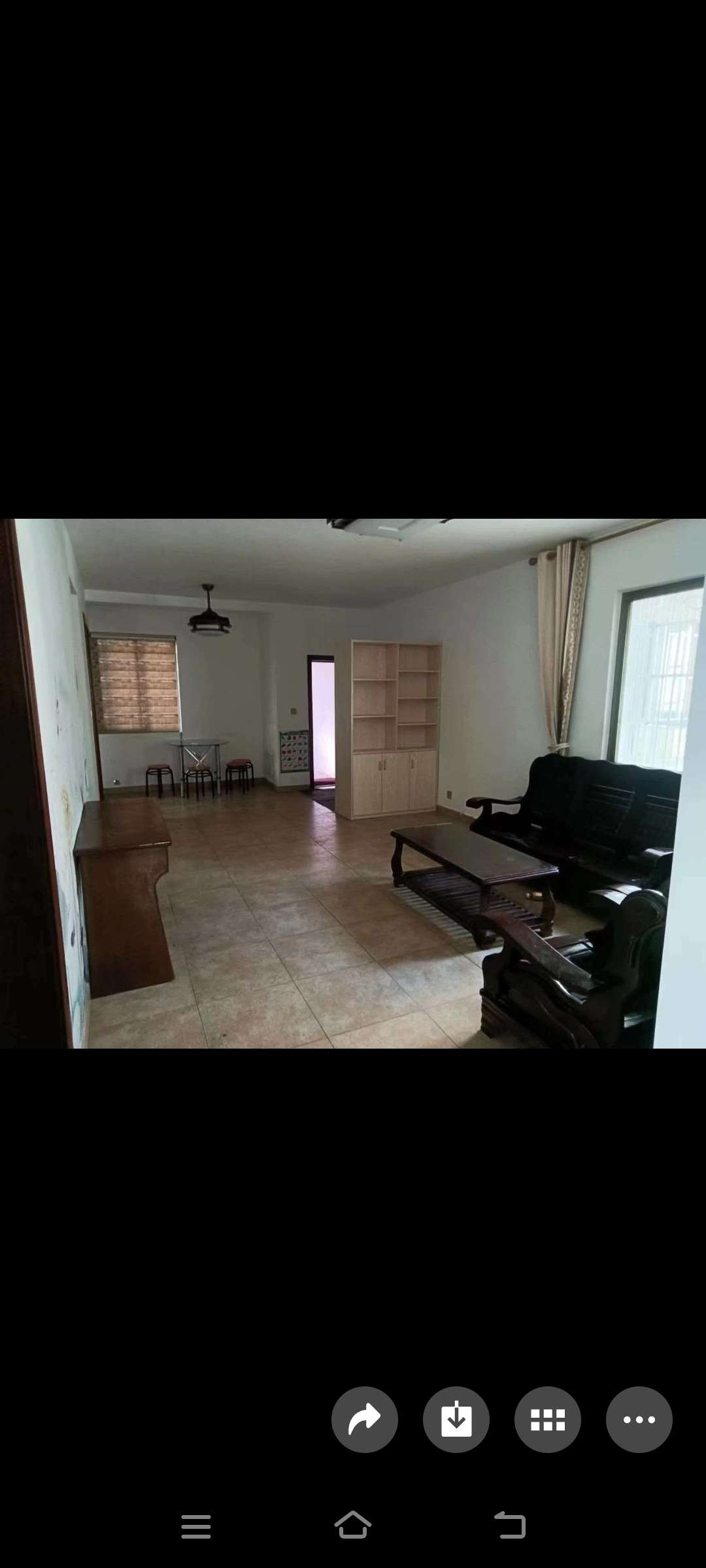 香山小区 3室2厅2卫