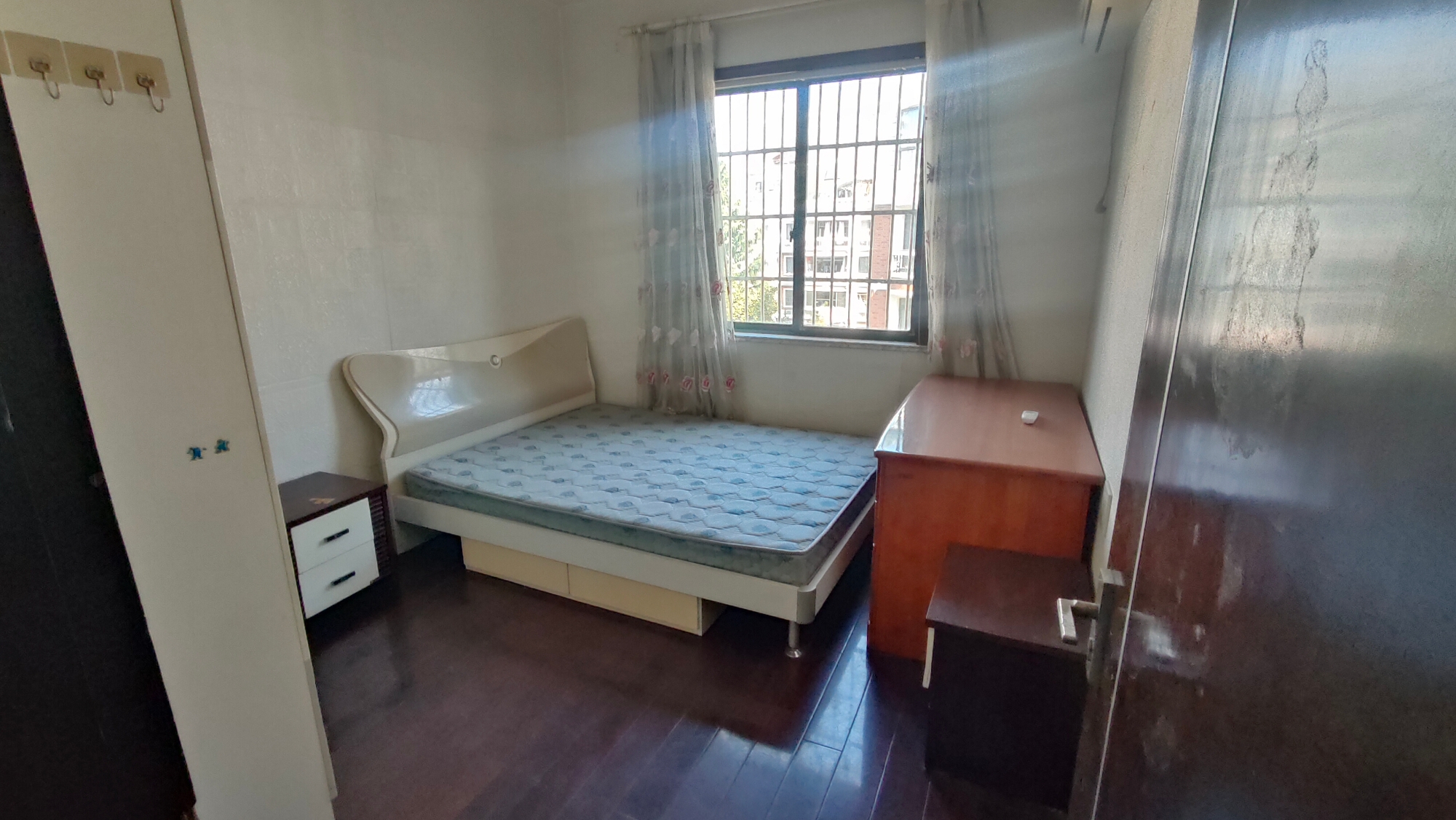 锦都豪苑 6室2厅3卫