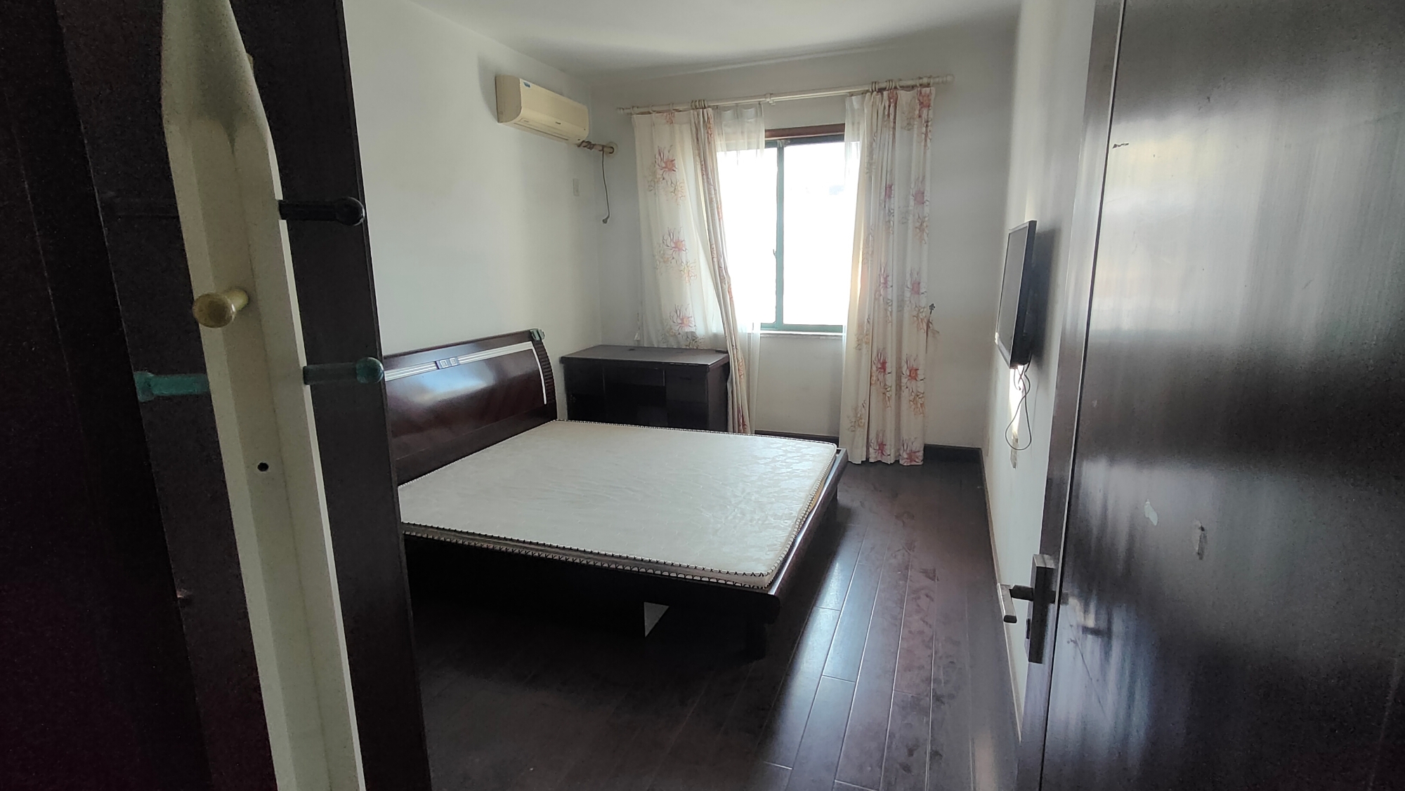 锦都豪苑 6室2厅3卫