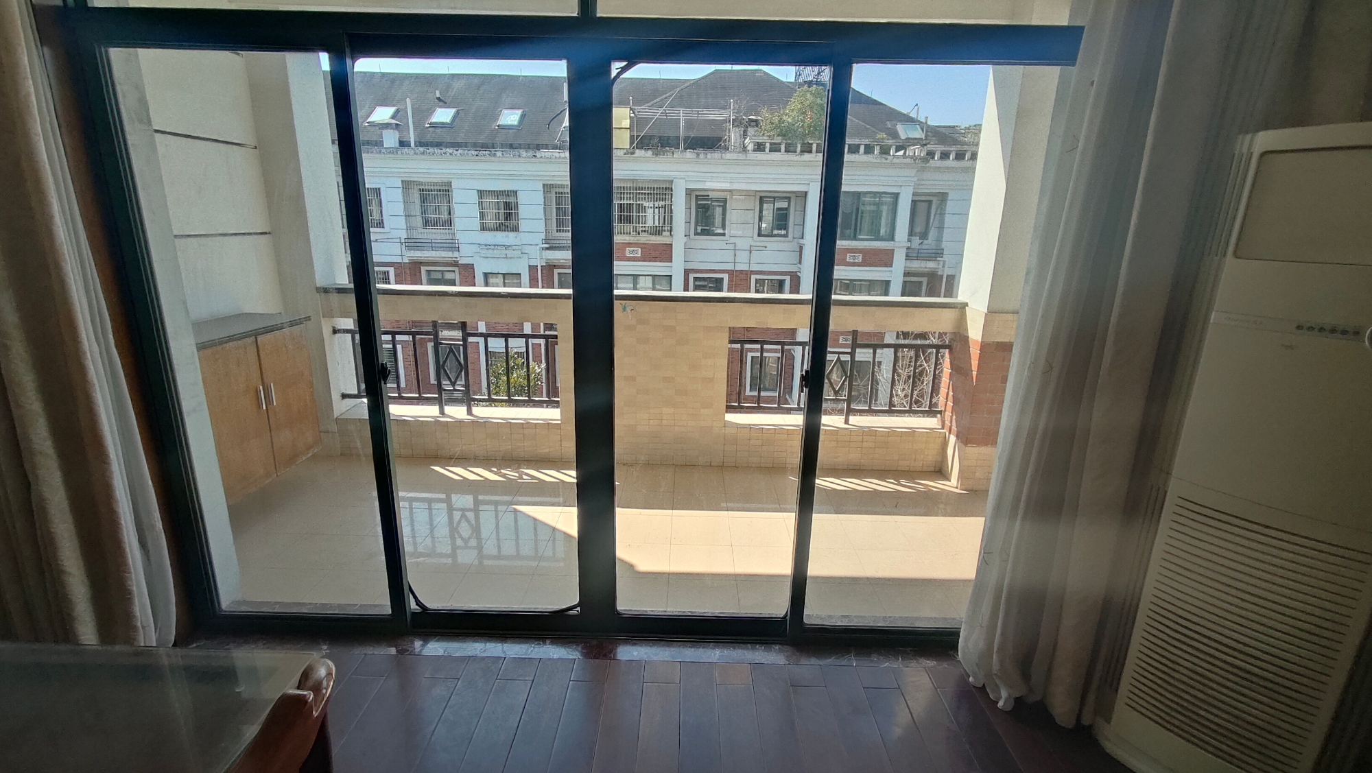 锦都豪苑 6室2厅3卫