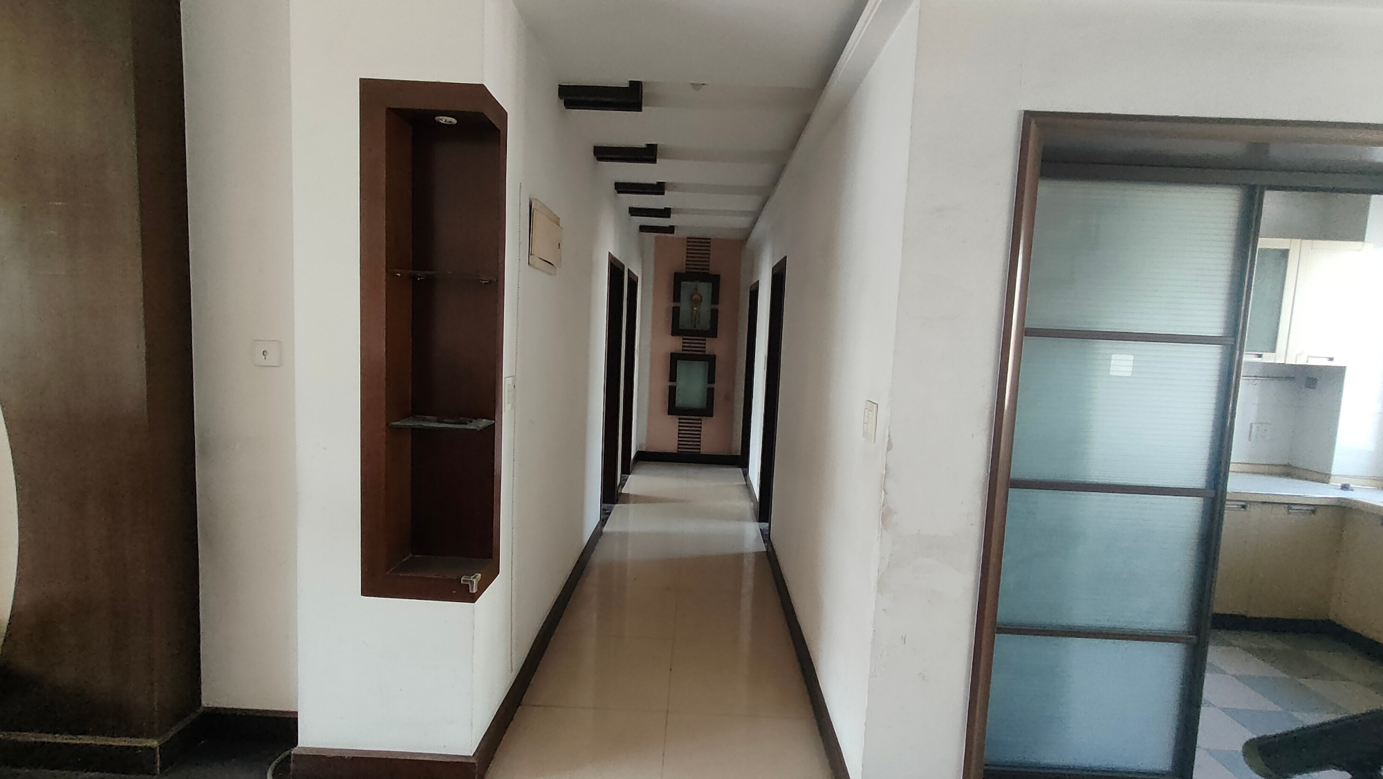 锦都豪苑 6室2厅3卫