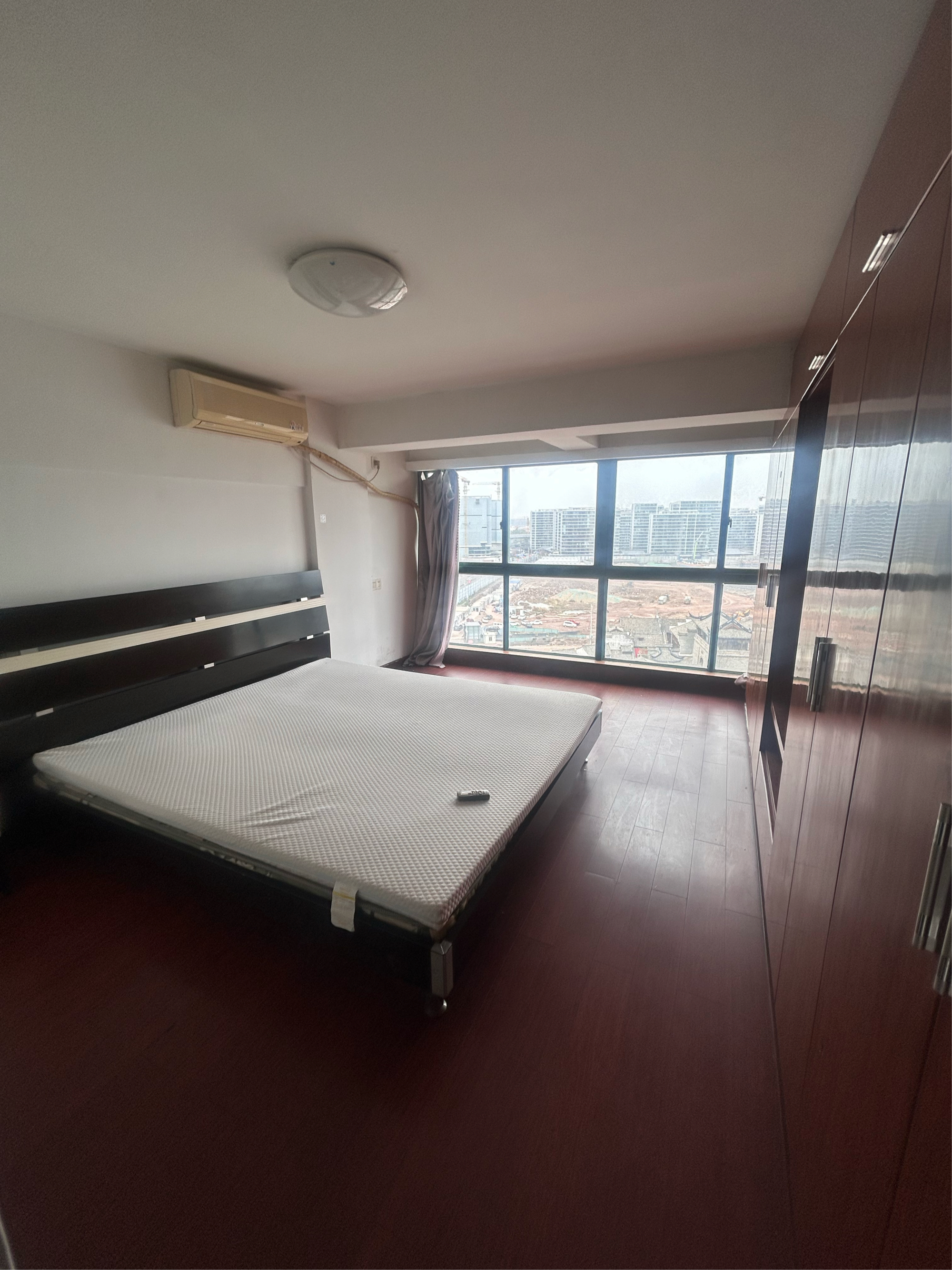 现代公寓 2室1厅1卫