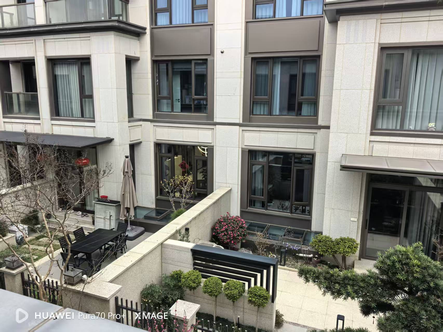 西江悦府 5室2厅3卫