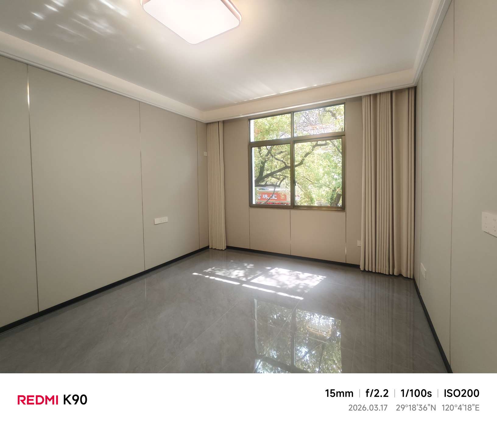 工人西路 3室2厅1卫