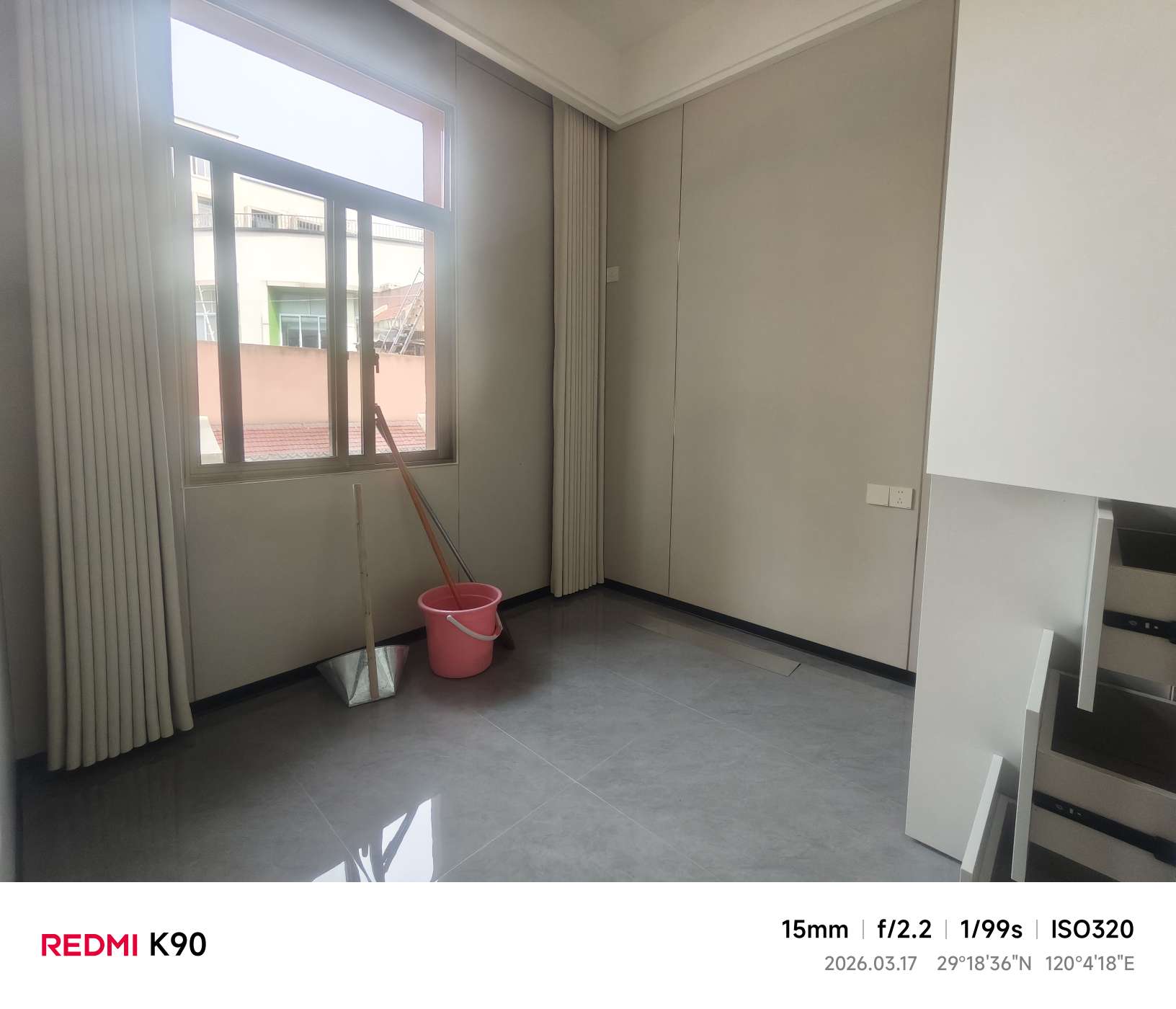 工人西路 3室2厅1卫