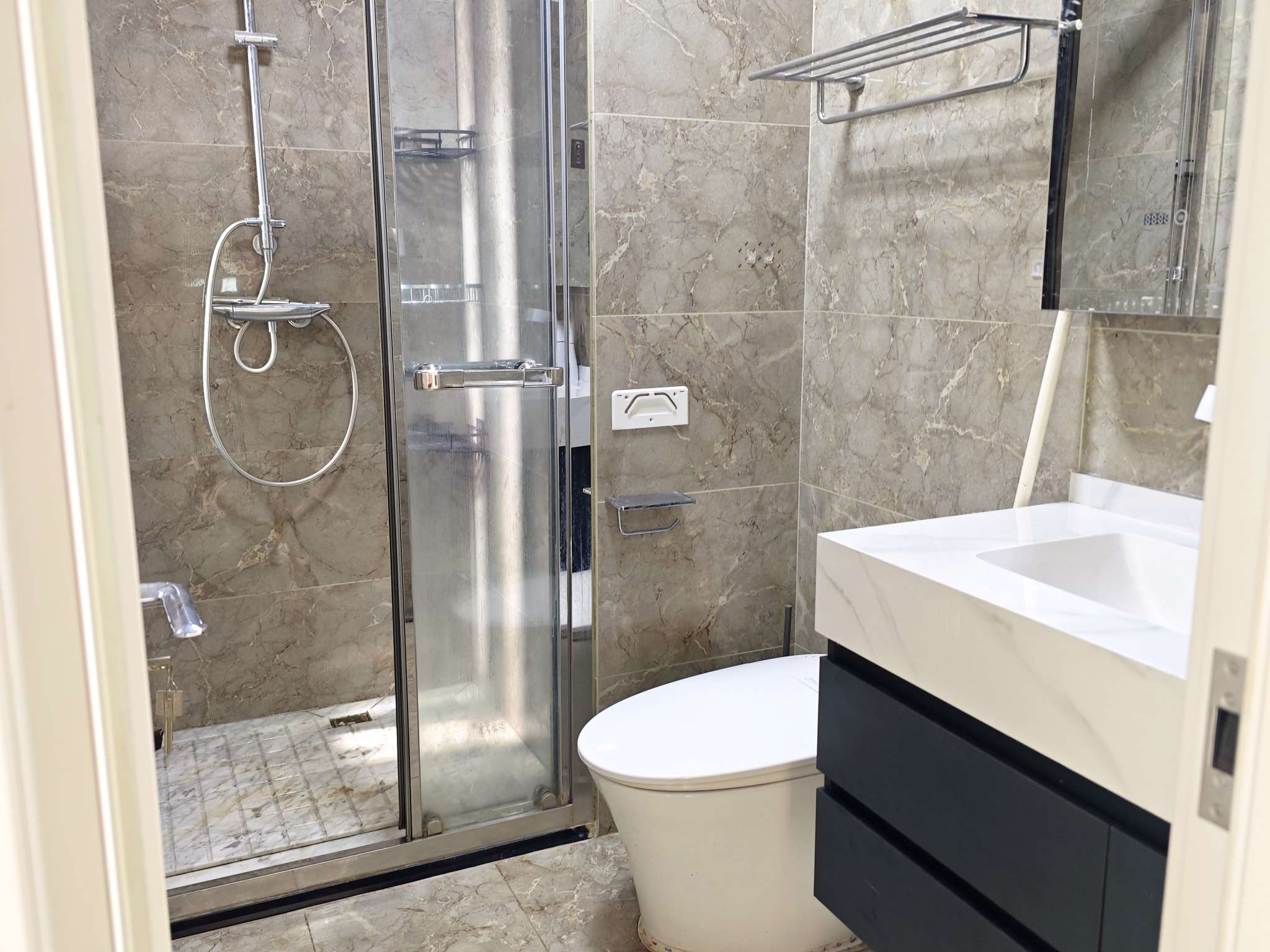 绿城玫瑰园 4室2厅2卫