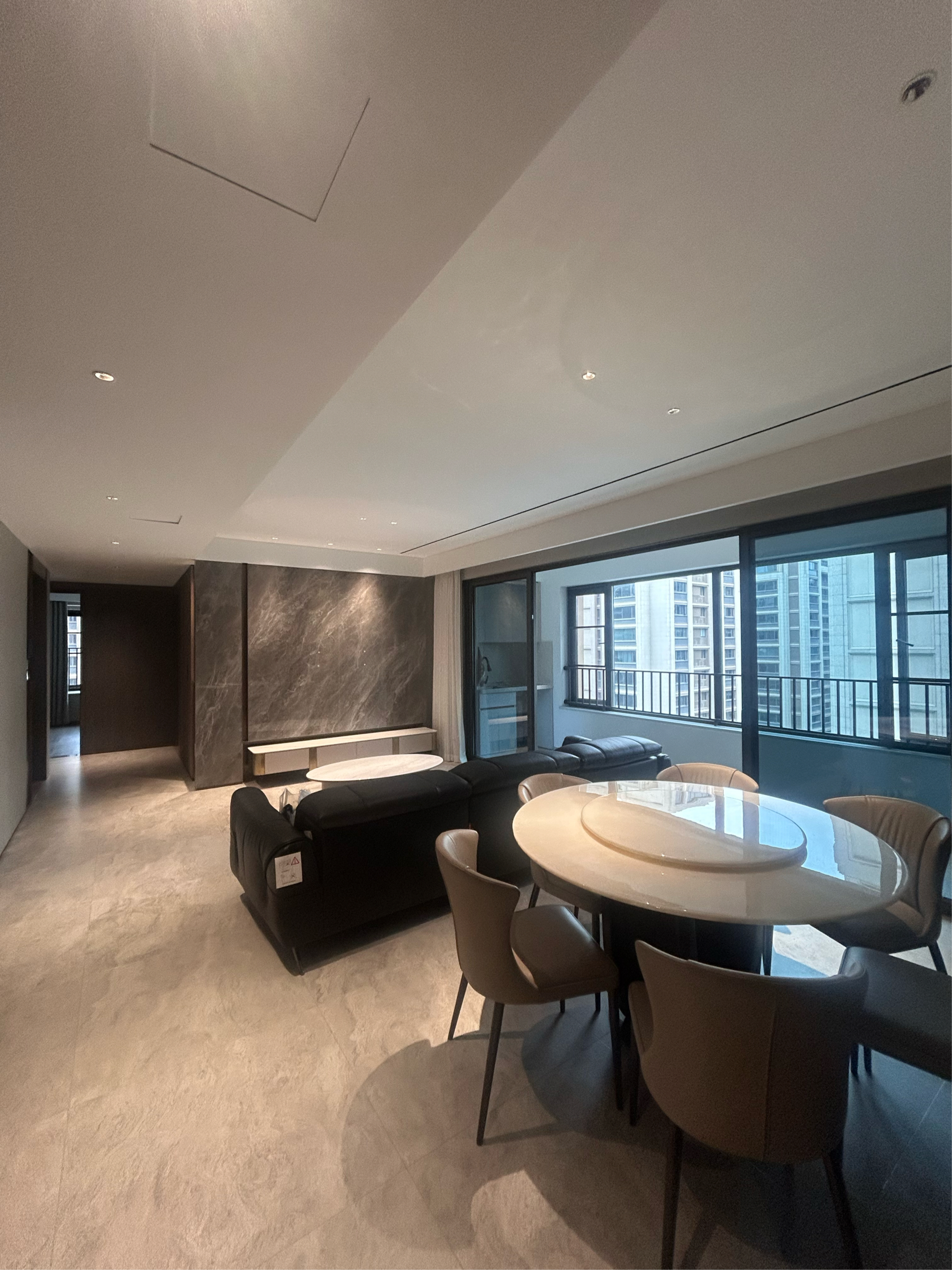 华润下车门悦府 4室2厅2卫