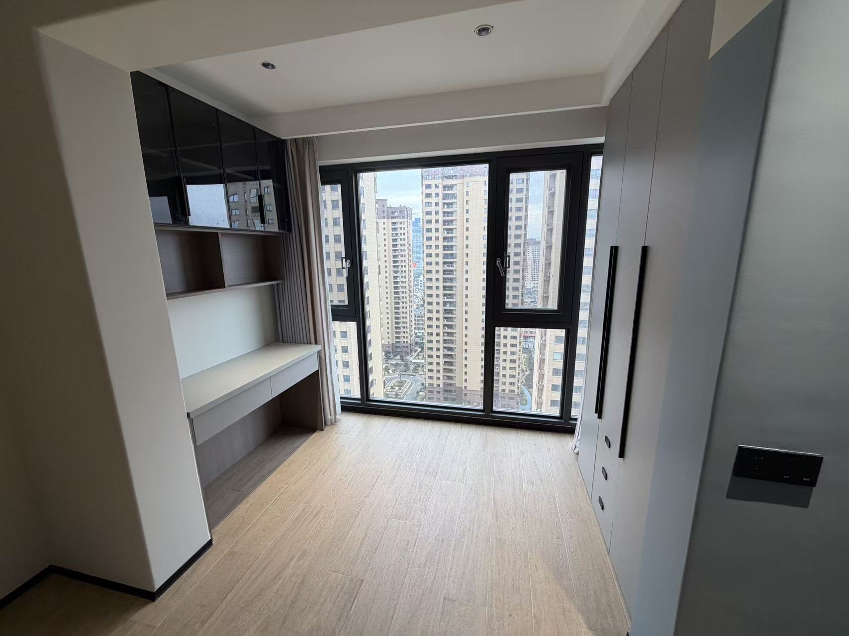 兴隆五区 4室2厅2卫